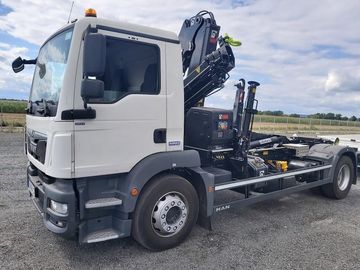 Obrázek k inzerátu: MAN TGM, 18.290 HIAB 138 KONTEJNER 10T