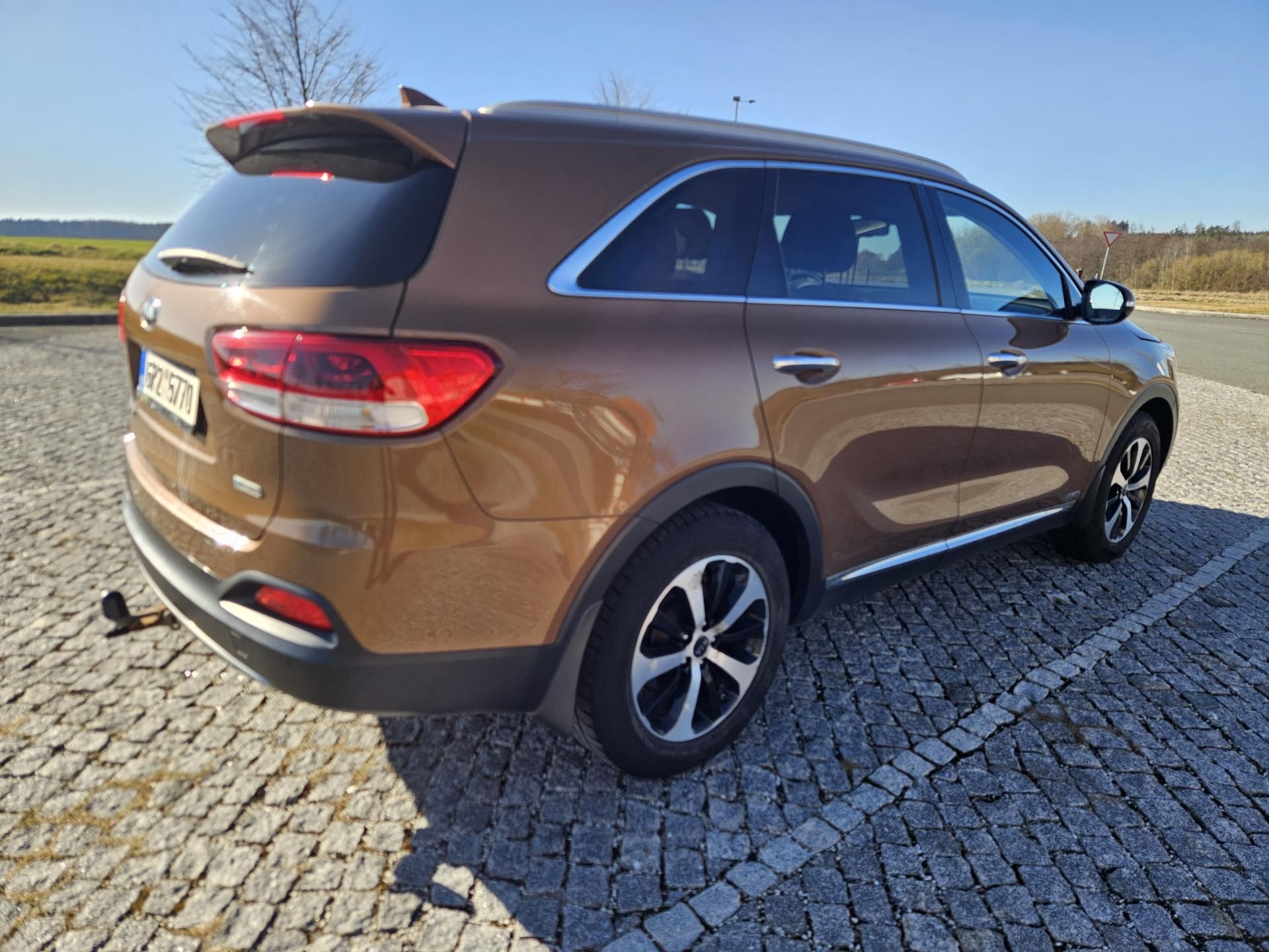 Kia Sorento, 2.2CRDI 147kw, 4X4 TOP STAV - fotka 6