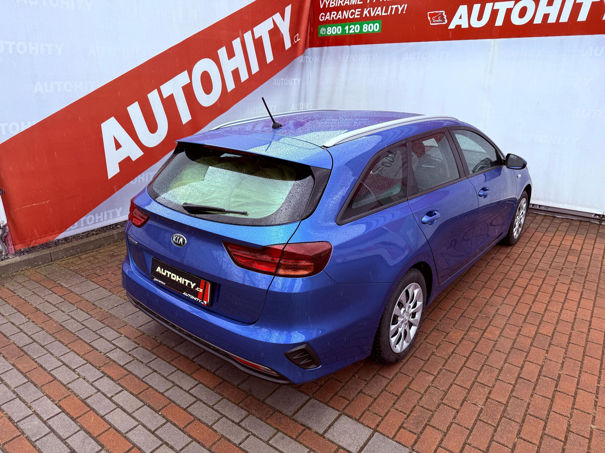 Kia Cee´d, 1.6 CRDi Comfort, ČR, 1.Maj - fotka 6
