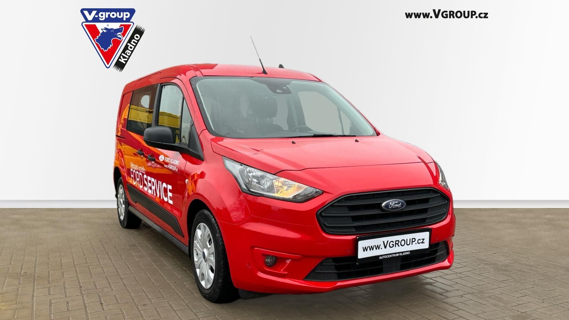 Ford Transit Connect, Kombi Van L2, 100k, 5 míst