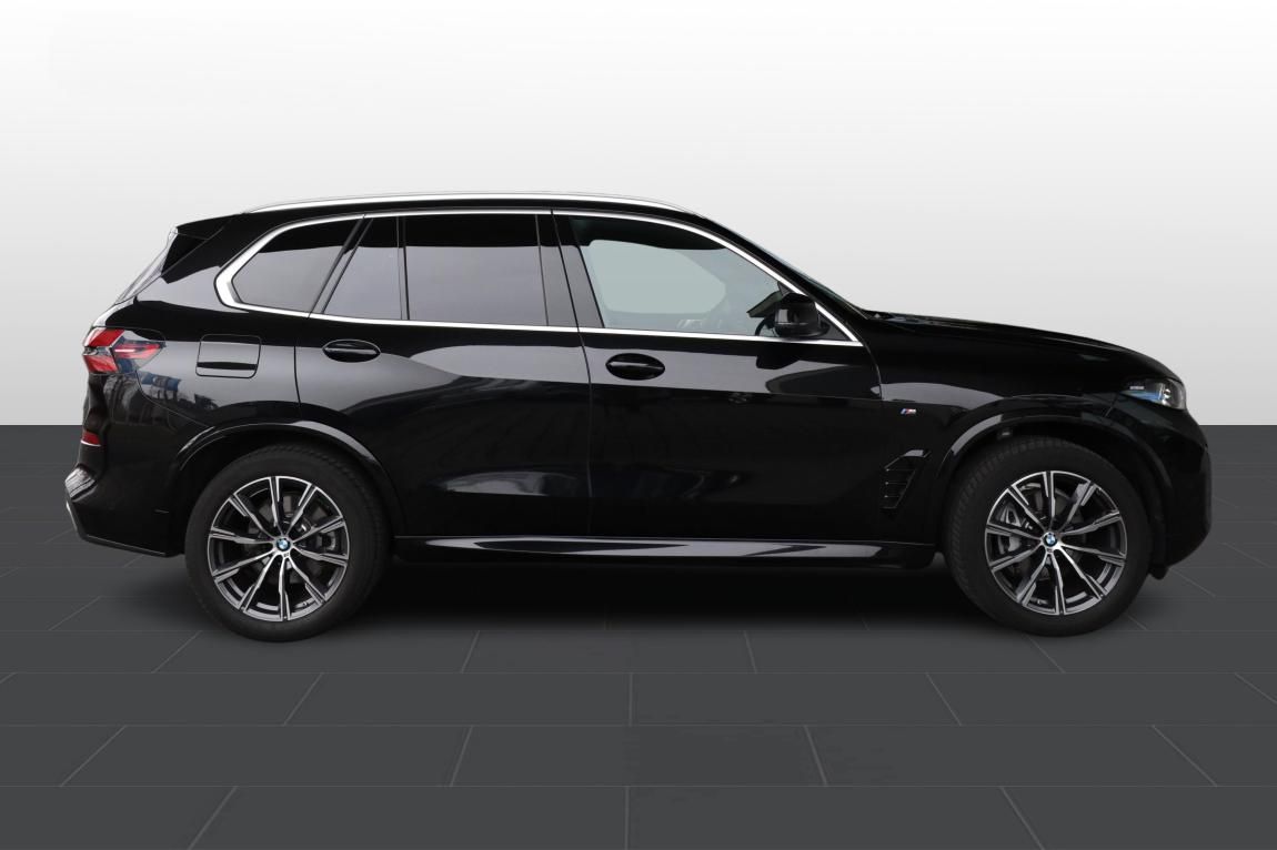 BMW X5, xDrive30d - fotka 4