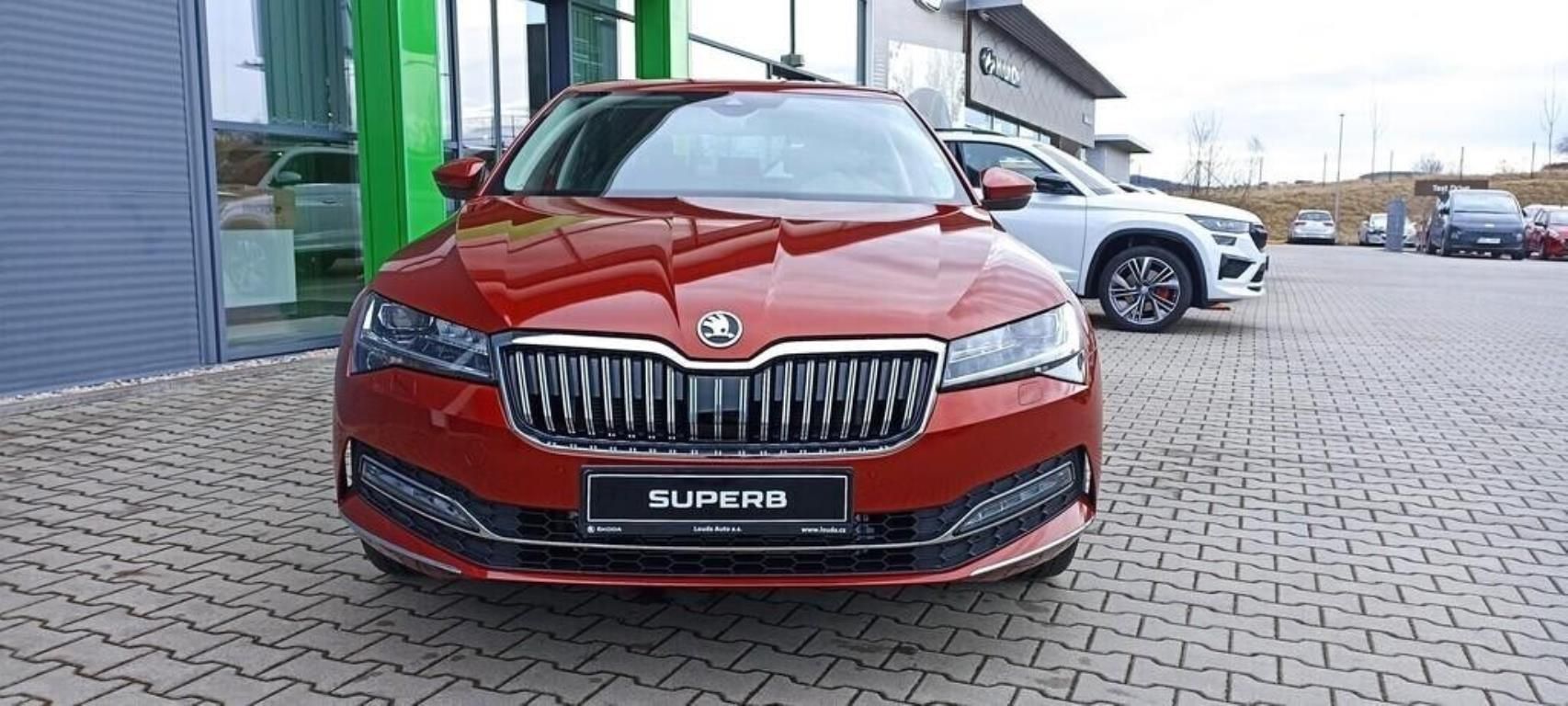 Škoda Superb, Style 2,0 TDI 147 kW - fotka 2
