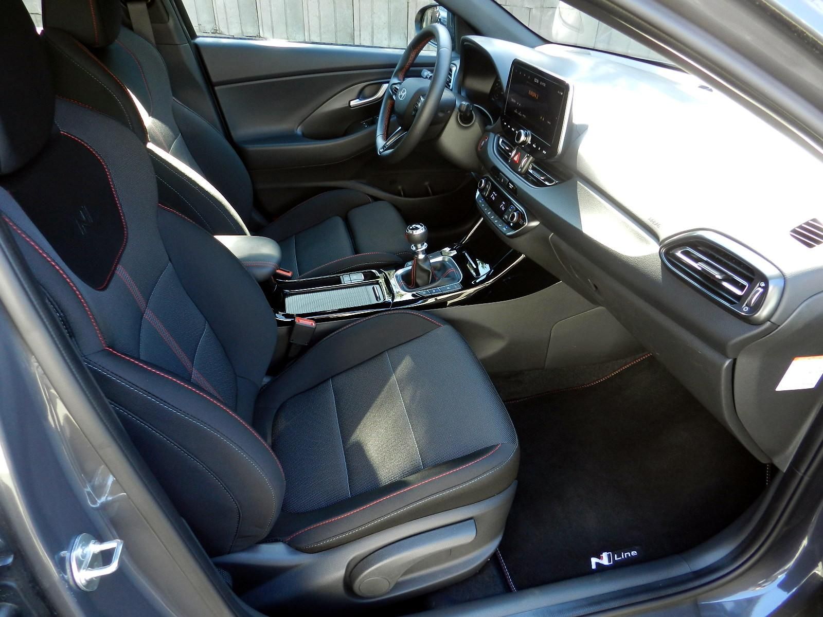 Hyundai i30, N-LINE FL 1.5 T-GDI 103 kW DPH - fotka 6