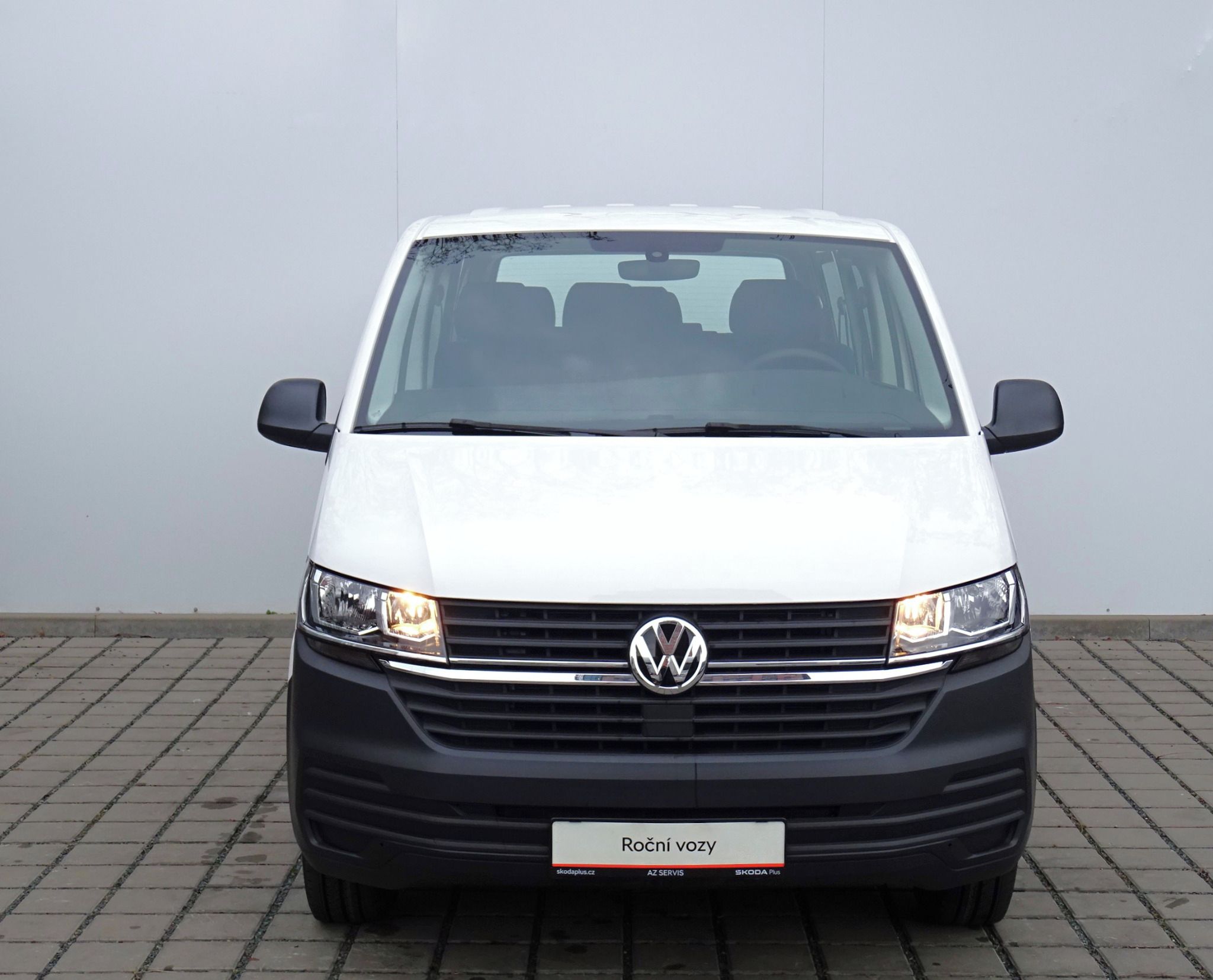 Volkswagen Transporter, T6 2,0TDI/110 kW 9 Míst - fotka 4