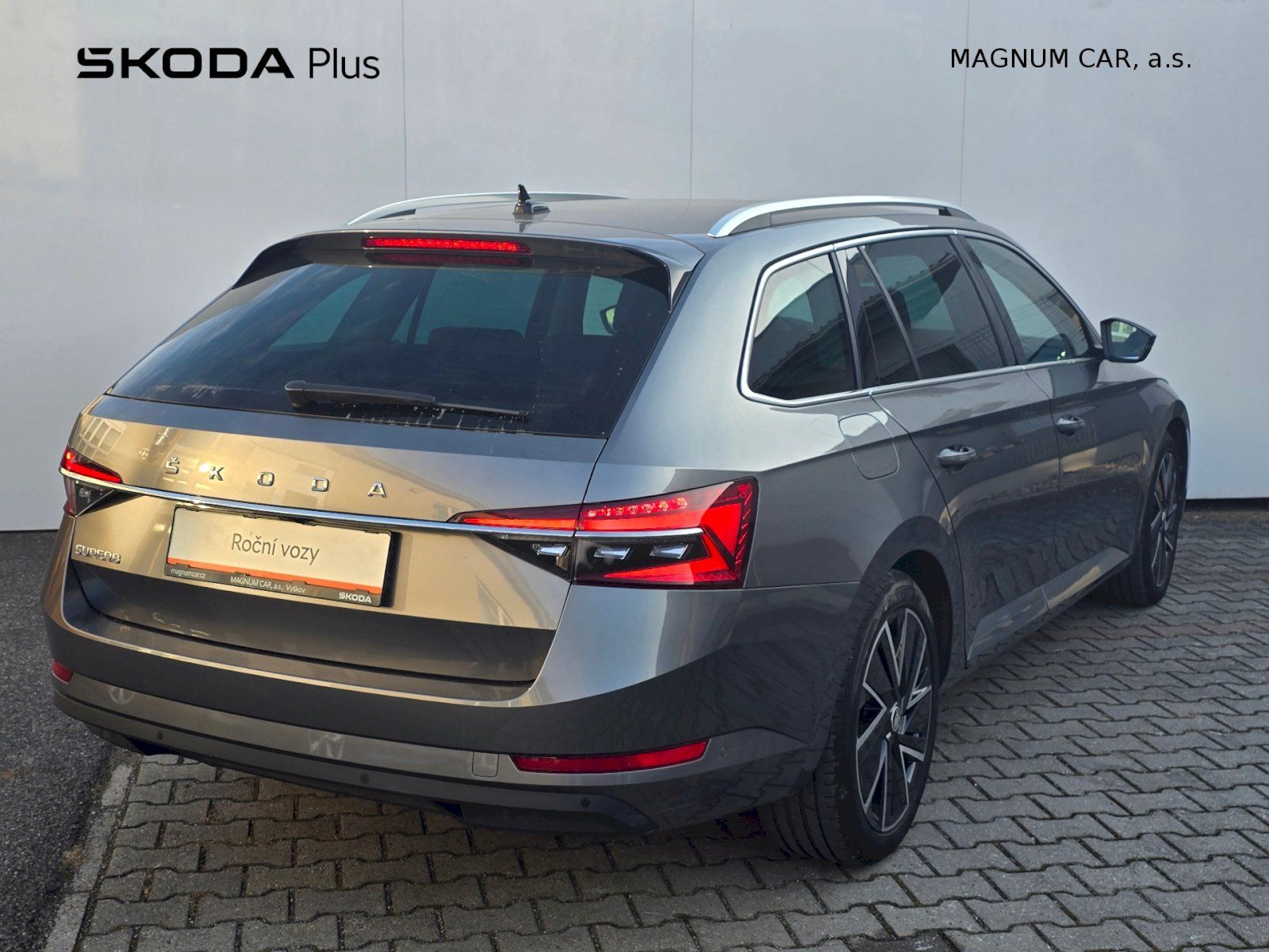 Škoda Superb, COMBI STYLE 2.0TDI / 110kW - fotka 2