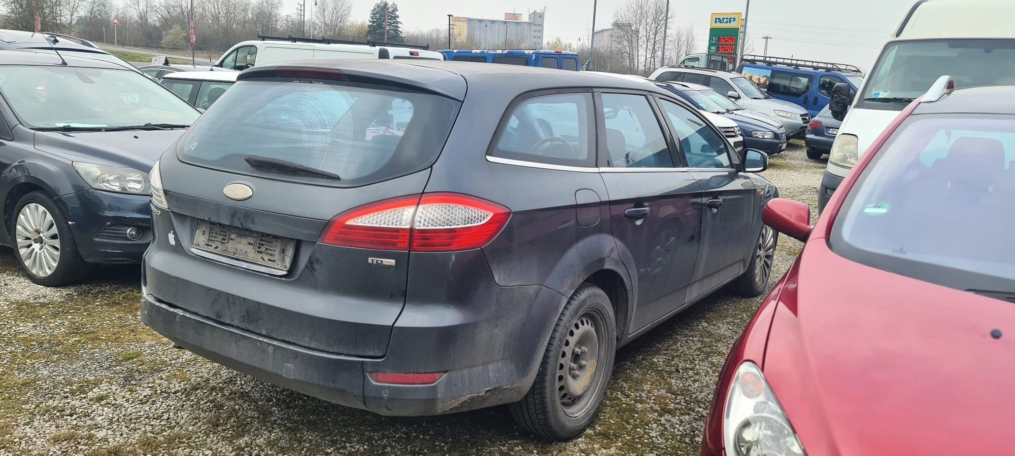 Ford Mondeo, Combi 2,0 TDCi 96 Kw automat - fotka 5