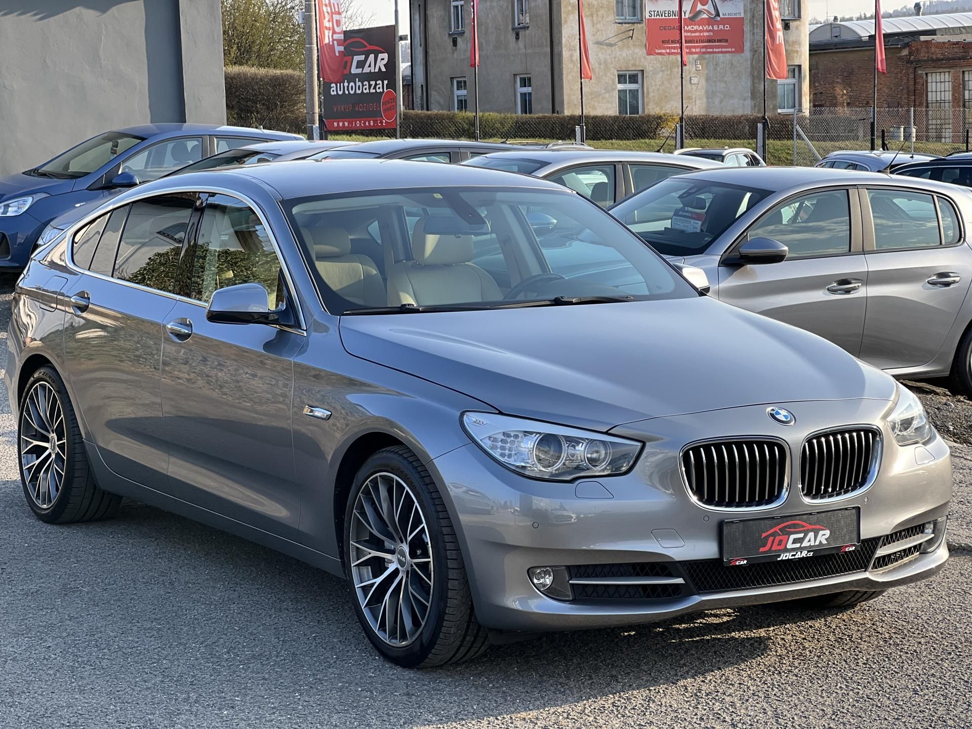 BMW Řada 5, GT 530D AUTOMAT NAVI KAMERA - fotka 3