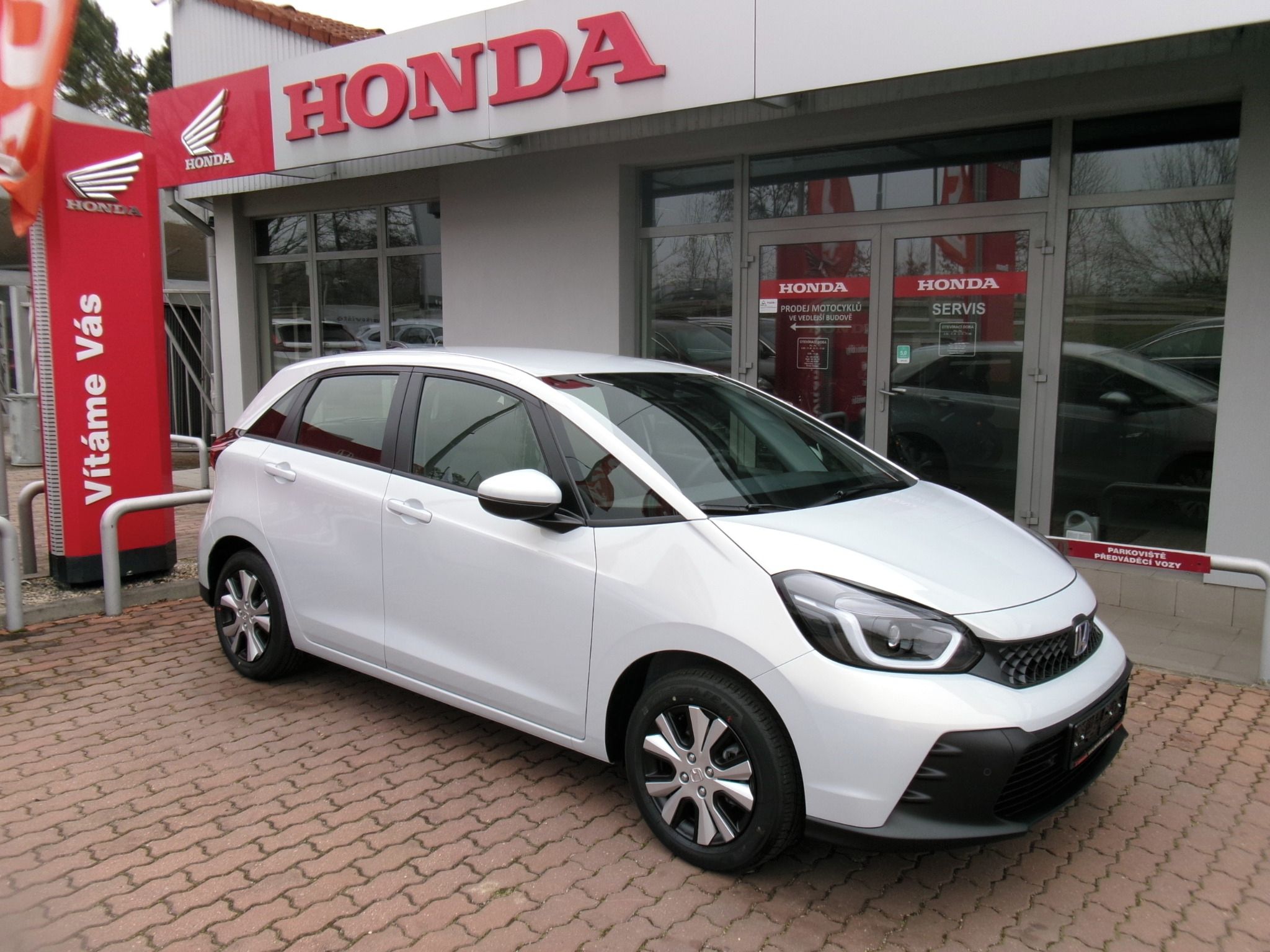 Honda Jazz, 1.5e:HEV ELEGANCE PLUS - fotka 2