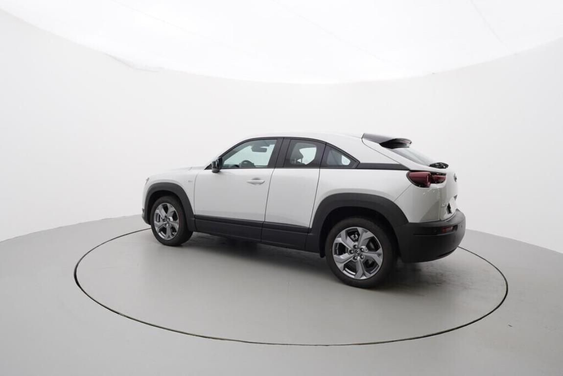 Mazda MX-30, Exclusive-line e-Skyactiv 107 - fotka 3