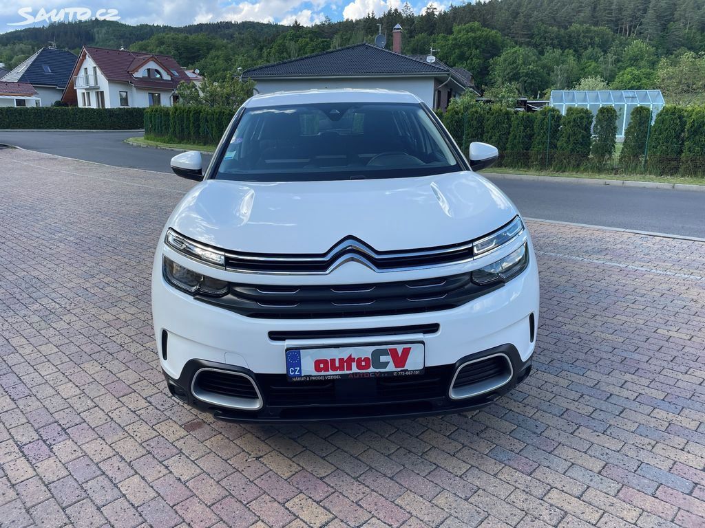 Citroën C5 Aircross, 1.2 PureTech 96kW AC,PDC,LIVE - fotka 4