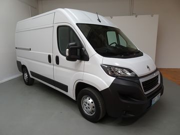 Obrázek k inzerátu: Peugeot Boxer, 2.2 BlueHDI 140 3300 L2H2 Acce