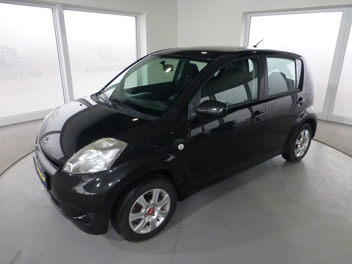 Daihatsu Sirion, 1,0I-51KW*ALU*KLIMATIZACE