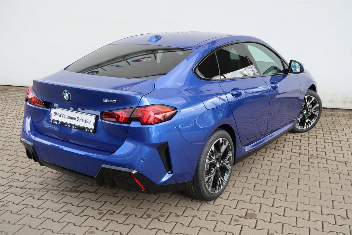 BMW Řada 2, 220 Gran Coupé - fotka 3