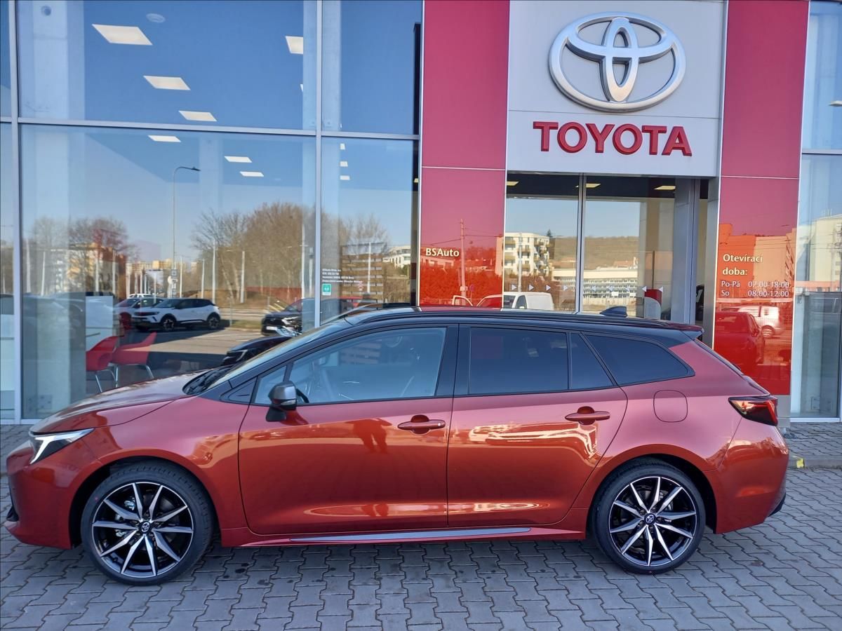 Toyota Corolla, 2,0 GR Sport - fotka 3