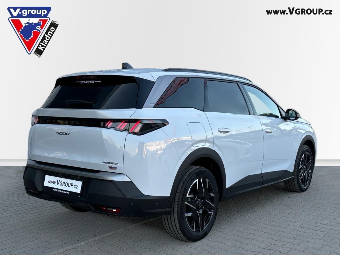 Peugeot 5008, Allure, navíc výbava za 127tis - fotka 4