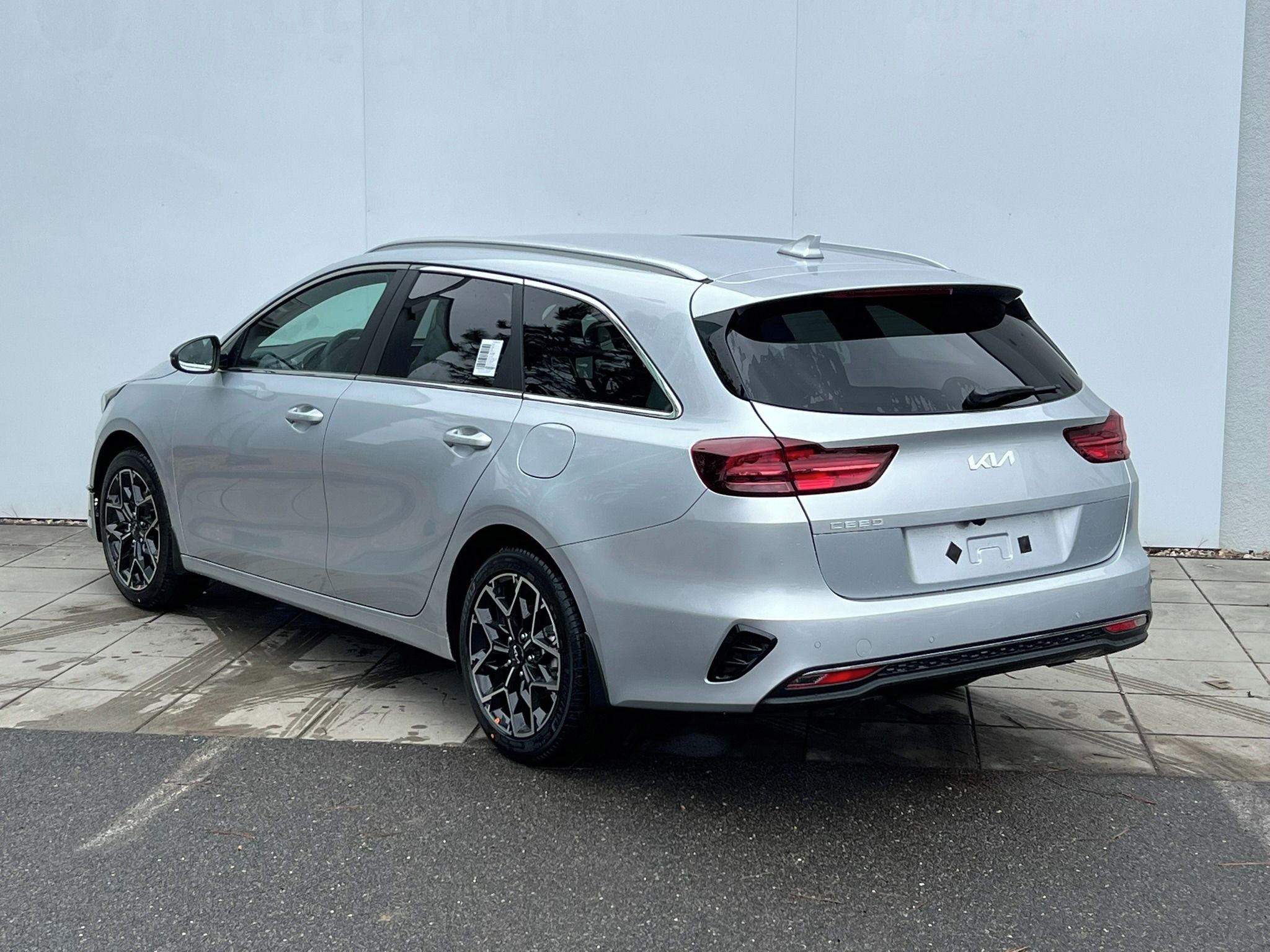 Kia Cee´d SW, 1,5 T-GDi EDICE 30 - fotka 4