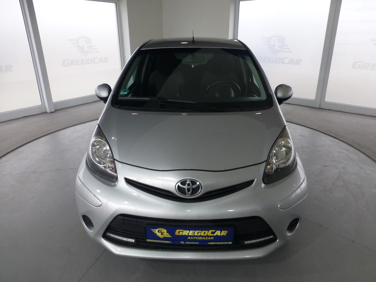 Toyota Aygo, 1,0-50KW*KLIMATIZACE+SADA KOL - fotka 3