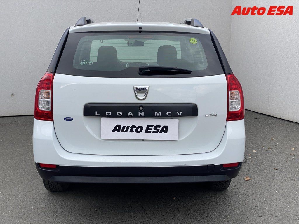 Dacia Logan, 1.2 16V,ČR,Klima - fotka 5