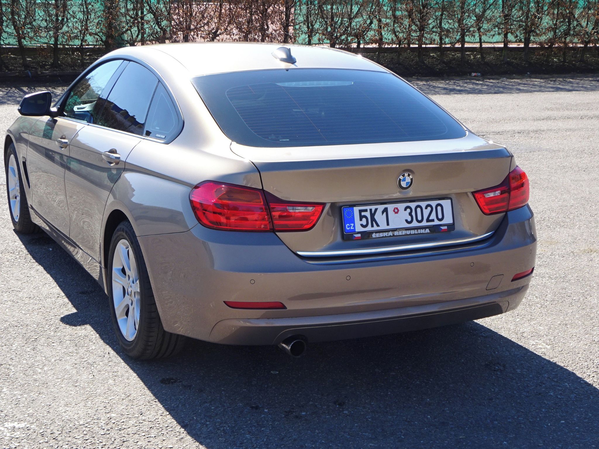 BMW Řada 4, 420i Grand Coupe (MANUÁL) - fotka 4