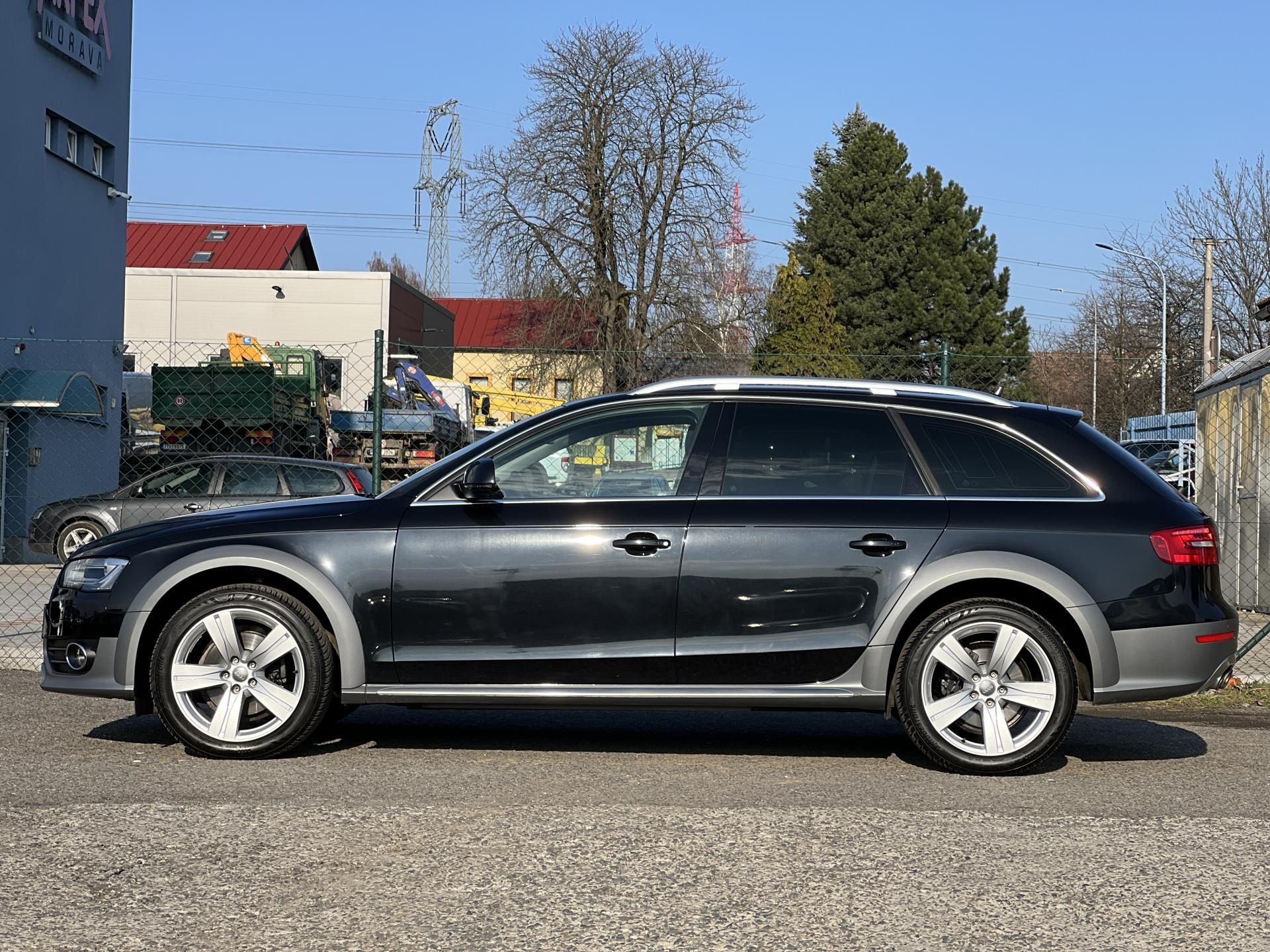 Audi A4 allroad, 2.0TDi QUATTRO AUTOMAT ALU - fotka 4