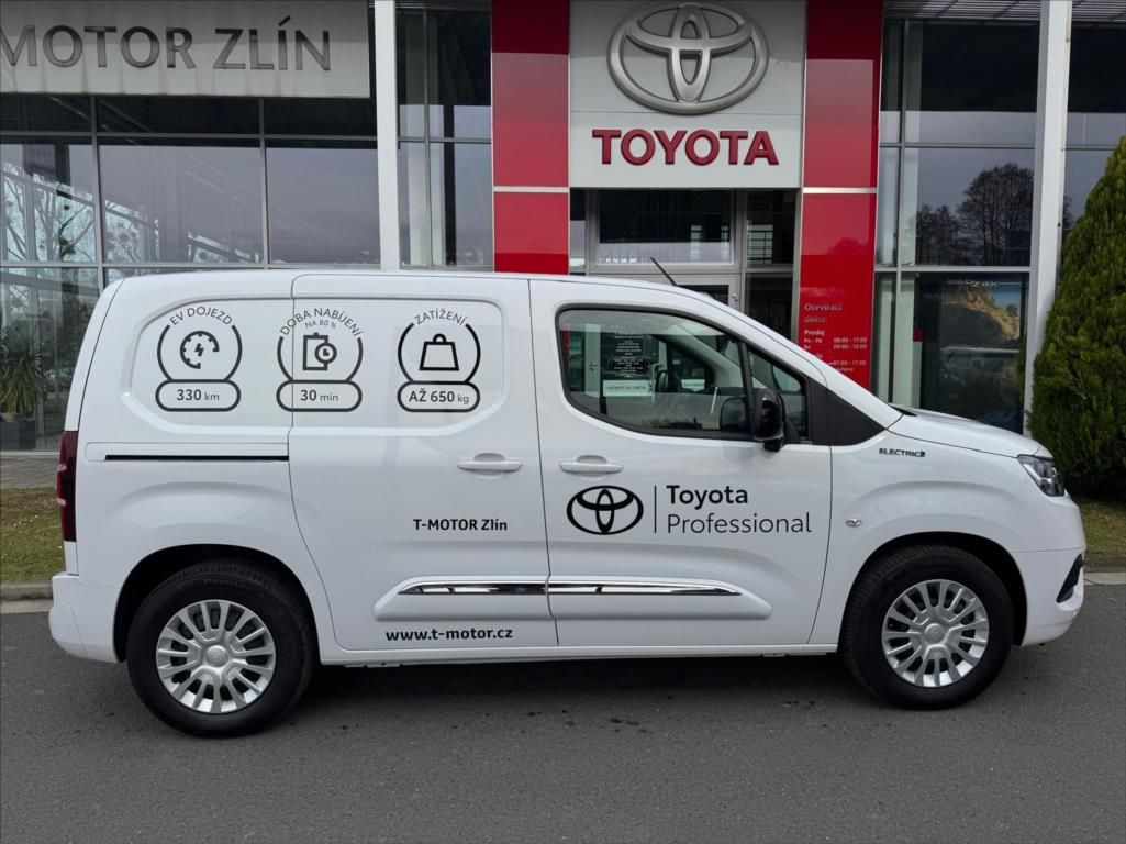 Toyota Proace City, 0,0 Comfort - fotka 2