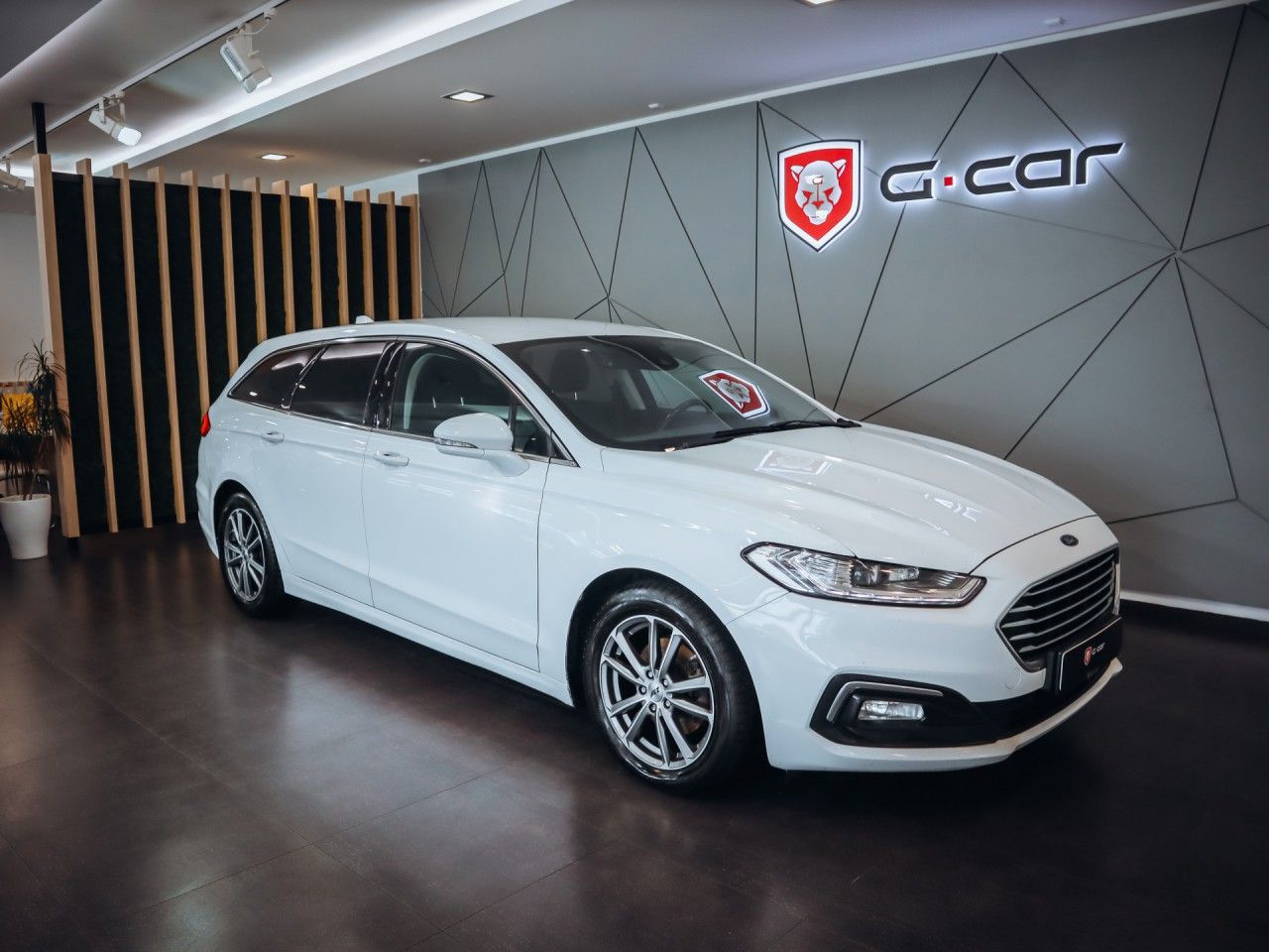 Ford Mondeo, 2.0 TDCi Titanium 140kW - fotka 3