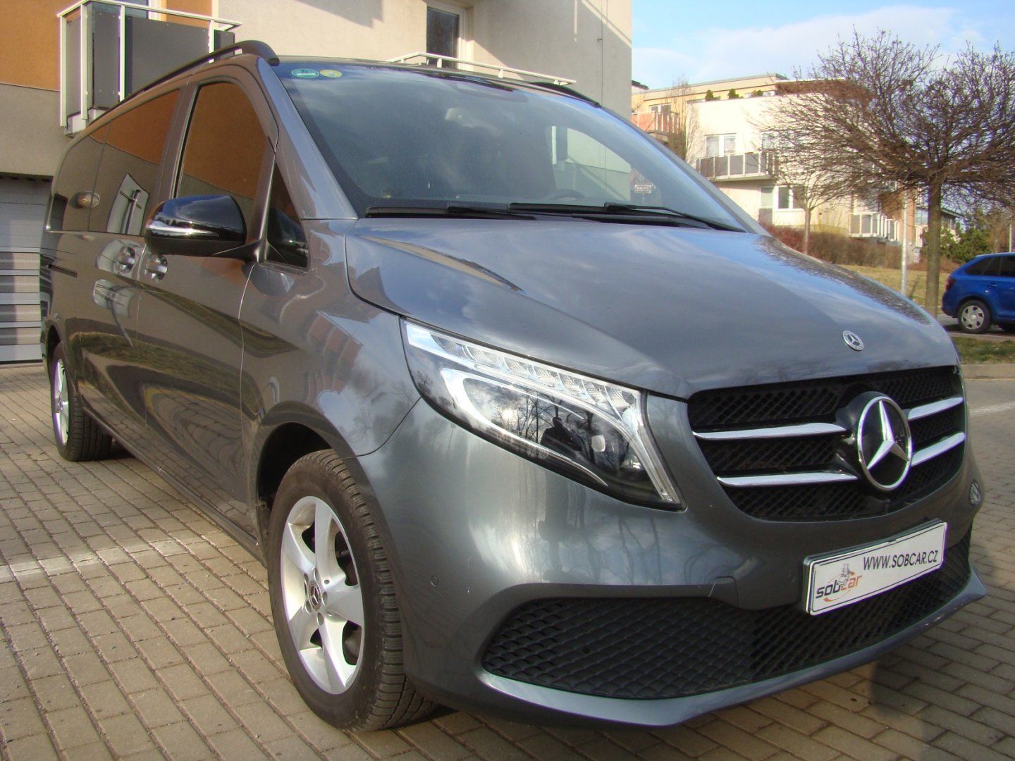 Mercedes-Benz Třídy V, 300 CDi EXTRA LONG 7 MÍST - fotka 2