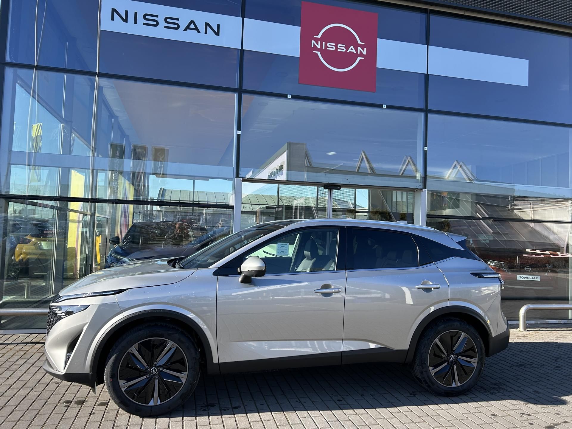Nissan Qashqai, 1.3T 158HP  X-TRONIC 4x4 TEKNA - fotka 3