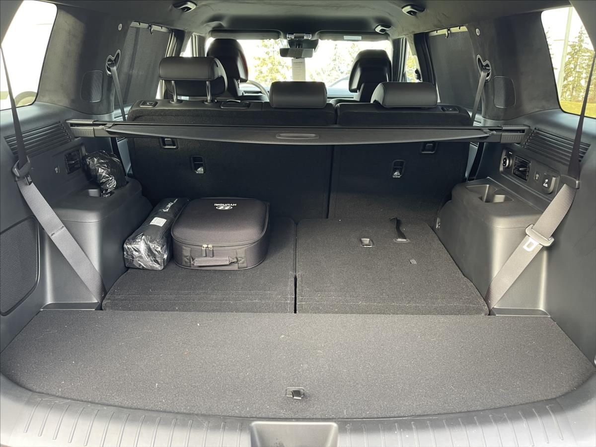 Hyundai Santa Fe, 1,6   PHEV,4x4 - fotka 2