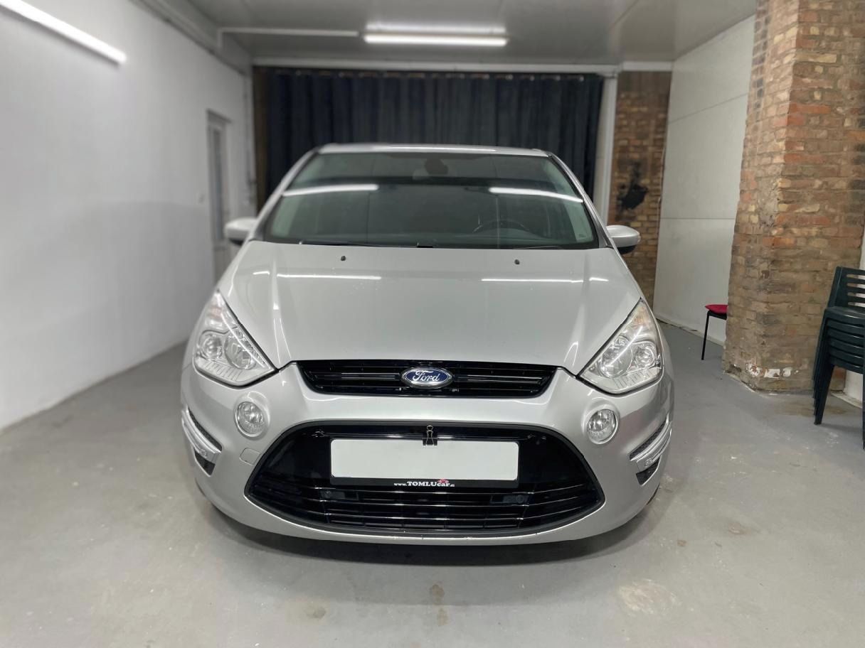 Ford S-MAX, 2,0TDCi-103kw-Titanium-1maj - fotka 2