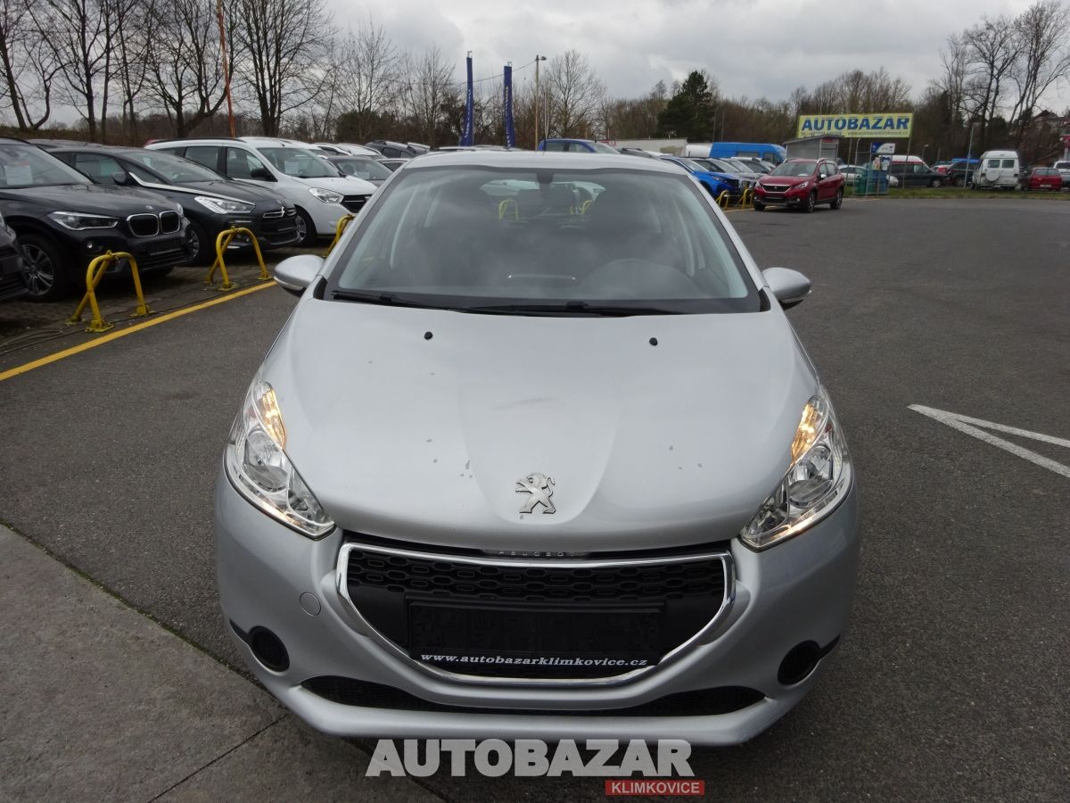 Peugeot 208, 1,2 i, GARANCE KM,nové rozvody - fotka 2