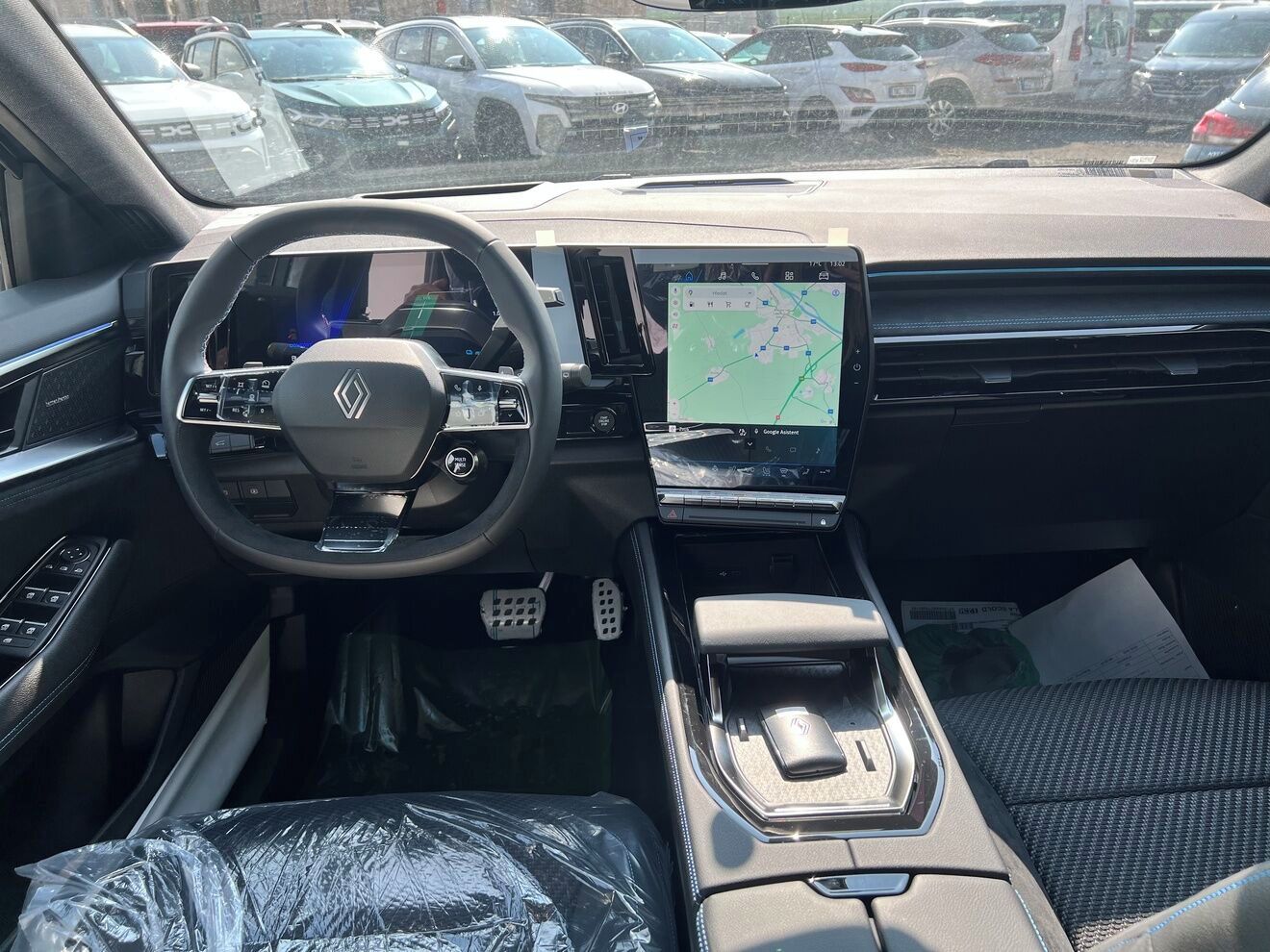 Renault Espace, esprit Alpine E-Tech full hybr - fotka 3