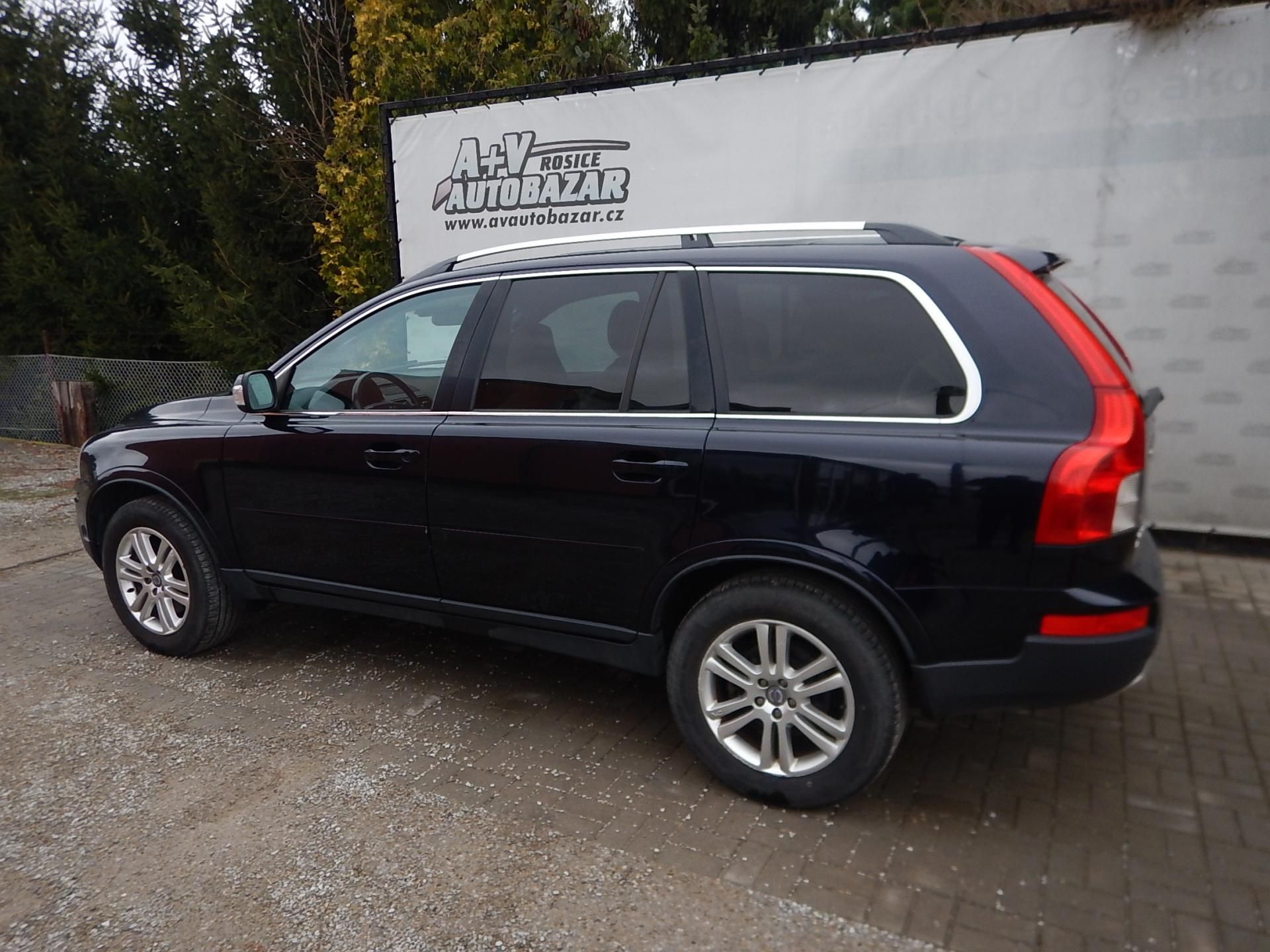 Volvo XC90, 2.4 D5   136kw - fotka 3