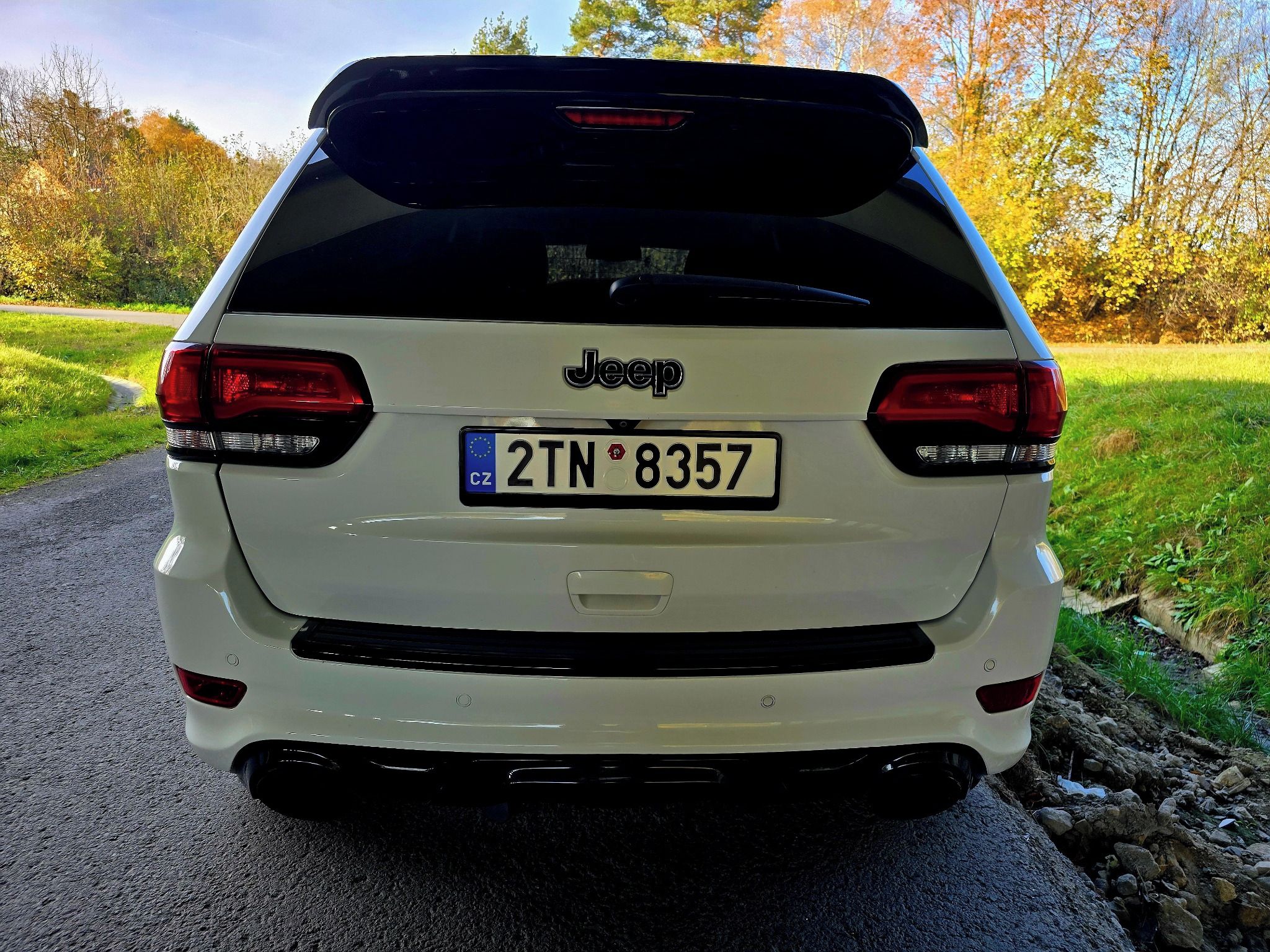 Jeep Grand Cherokee, 5,7 HEMI, SRT Packed, LPG - fotka 4