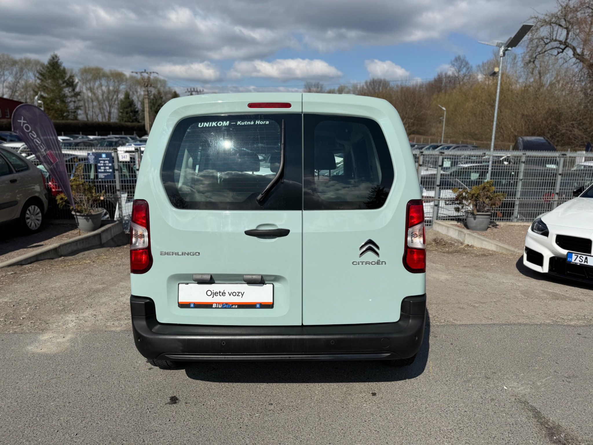 Citroën Berlingo, 1.2 PT 110k Live ČR dvoukřídl. - fotka 2
