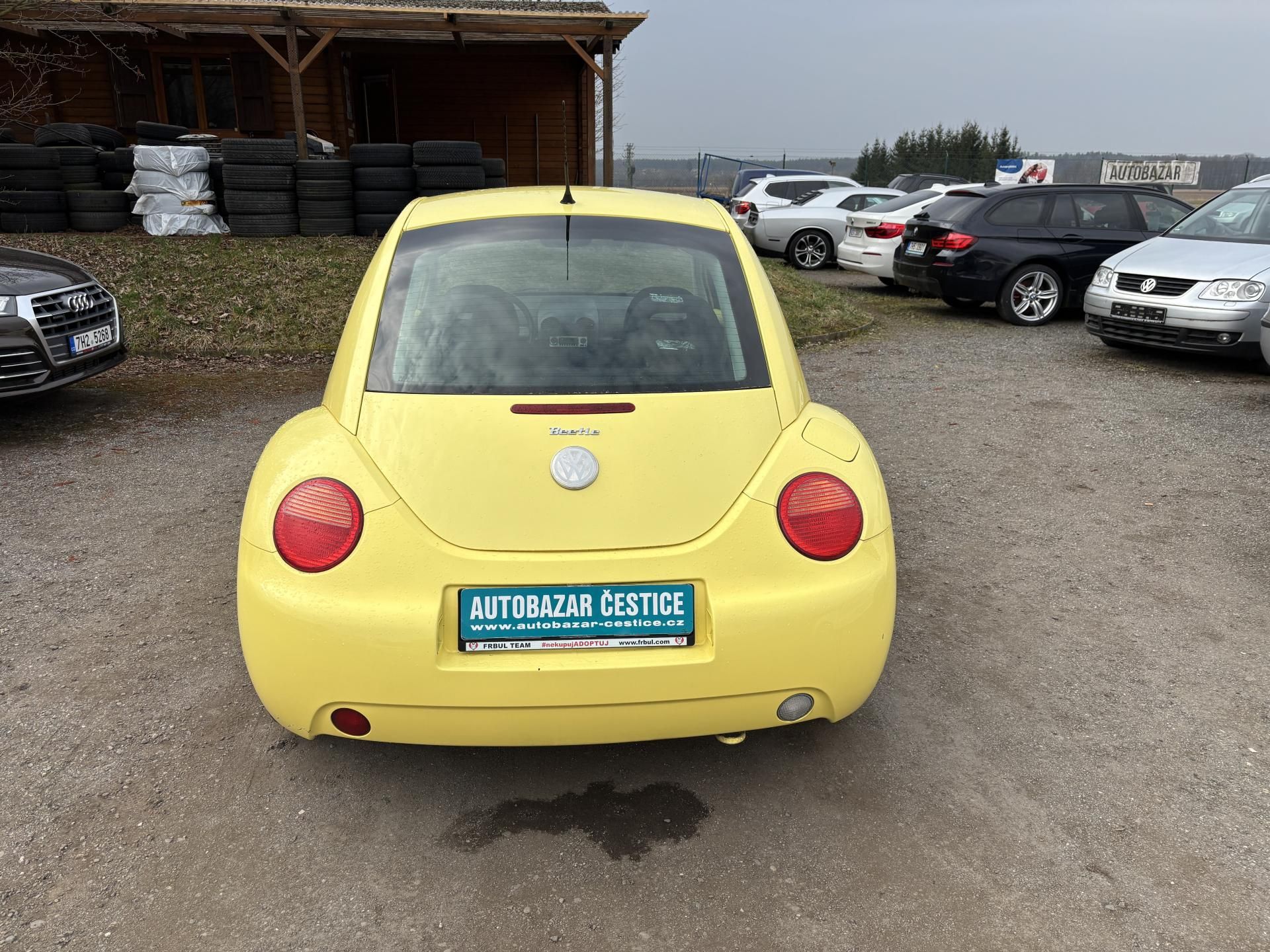 Volkswagen New Beetle, 2.0i - fotka 5