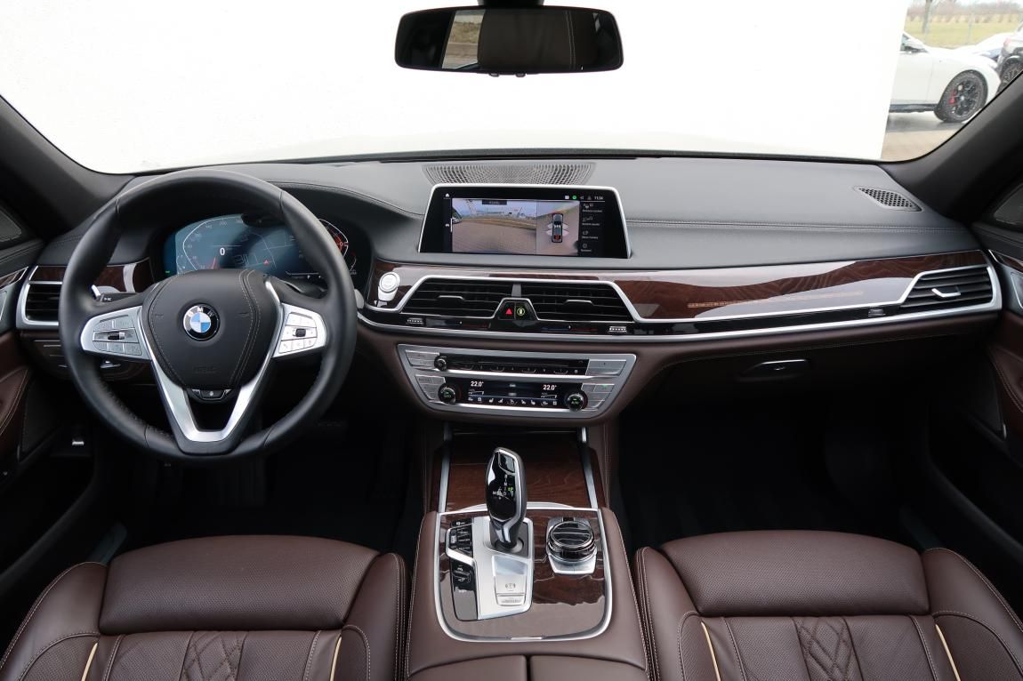 BMW Řada 7, 730Ld xDrive - fotka 4