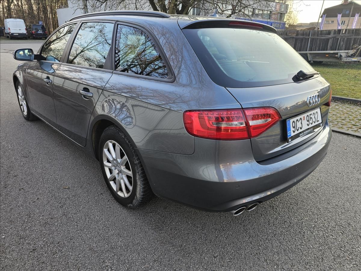 Audi A4, 2,0 TDI 110kW AUTOMAT DIGI.KLI - fotka 4