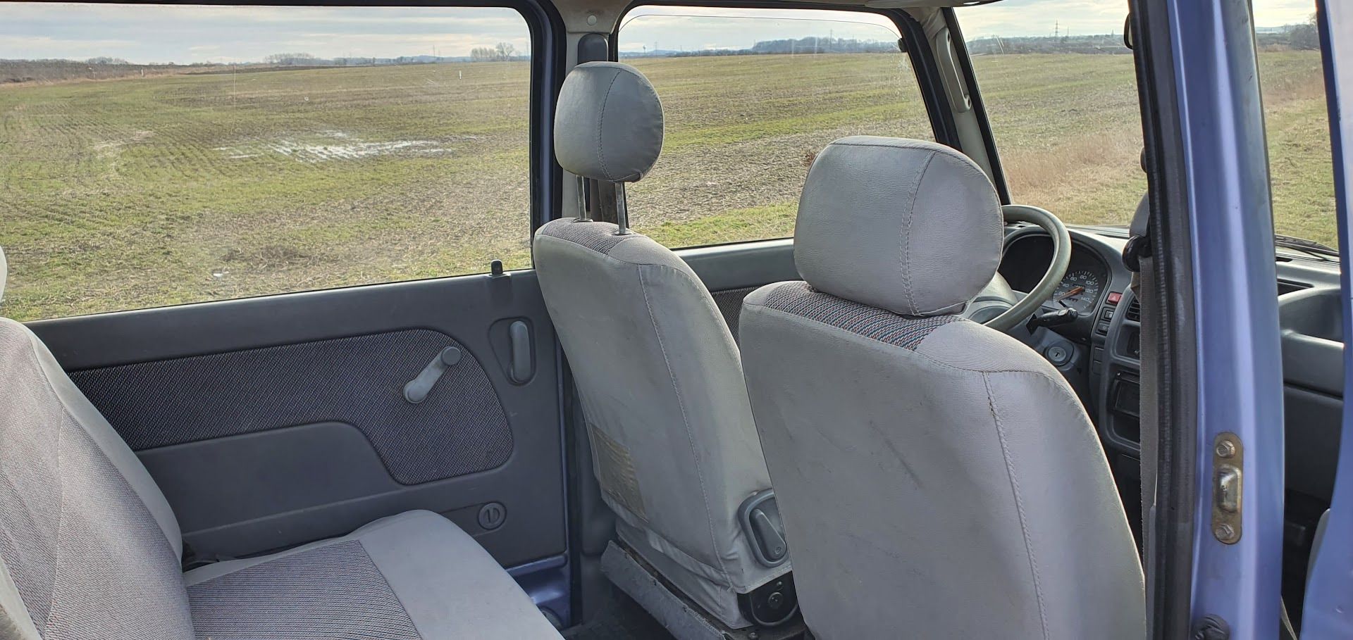 Subaru, 1.2, 4WD, 40 kW - fotka 6