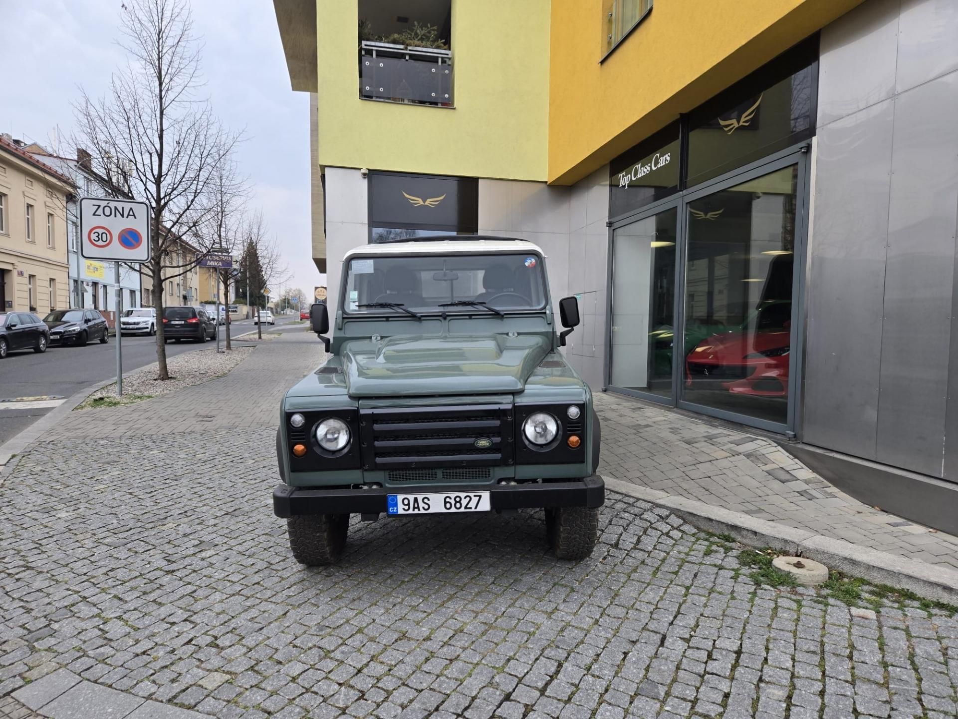 Land Rover Defender, SKLADEM! - fotka 2