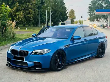 BMW M5, 4.4L Monte Carlo Blue H&R Top