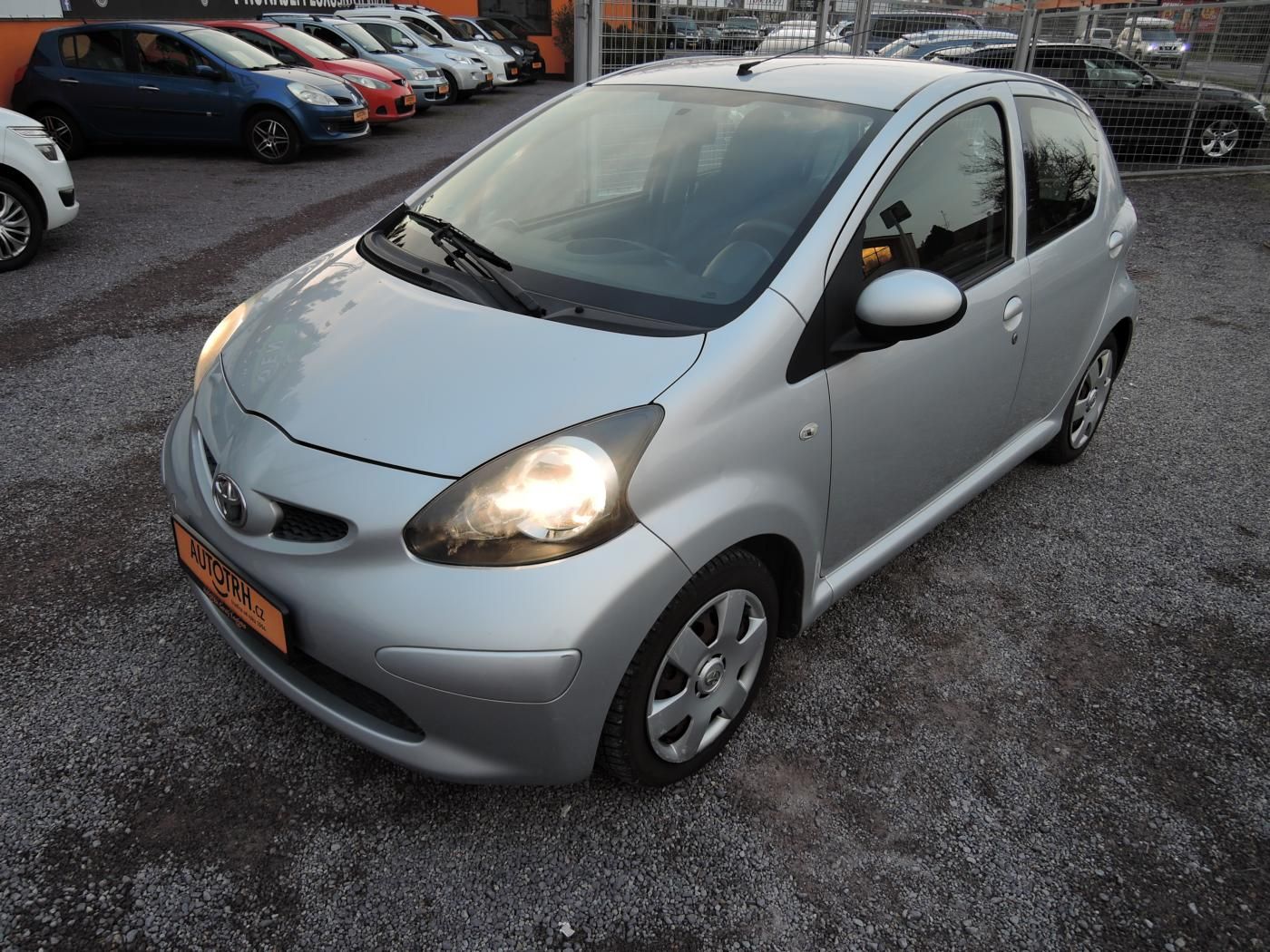 Toyota Aygo, 1,0 VVT-i Cool Servis - fotka 4