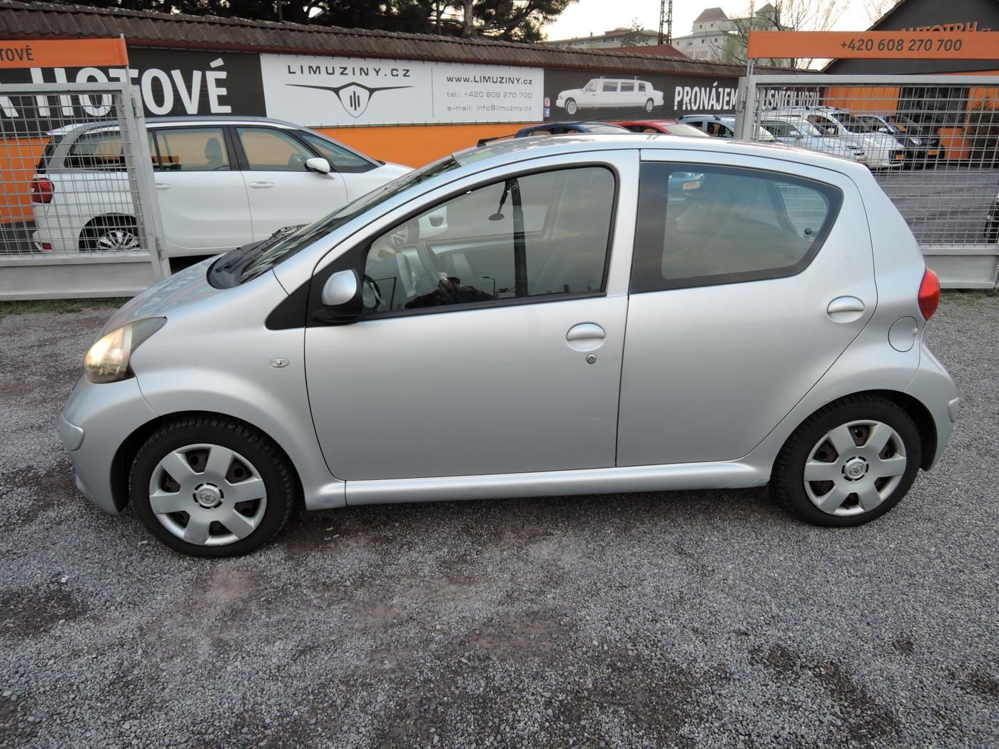 Toyota Aygo, 1,0 VVT-i Cool Servis - fotka 6
