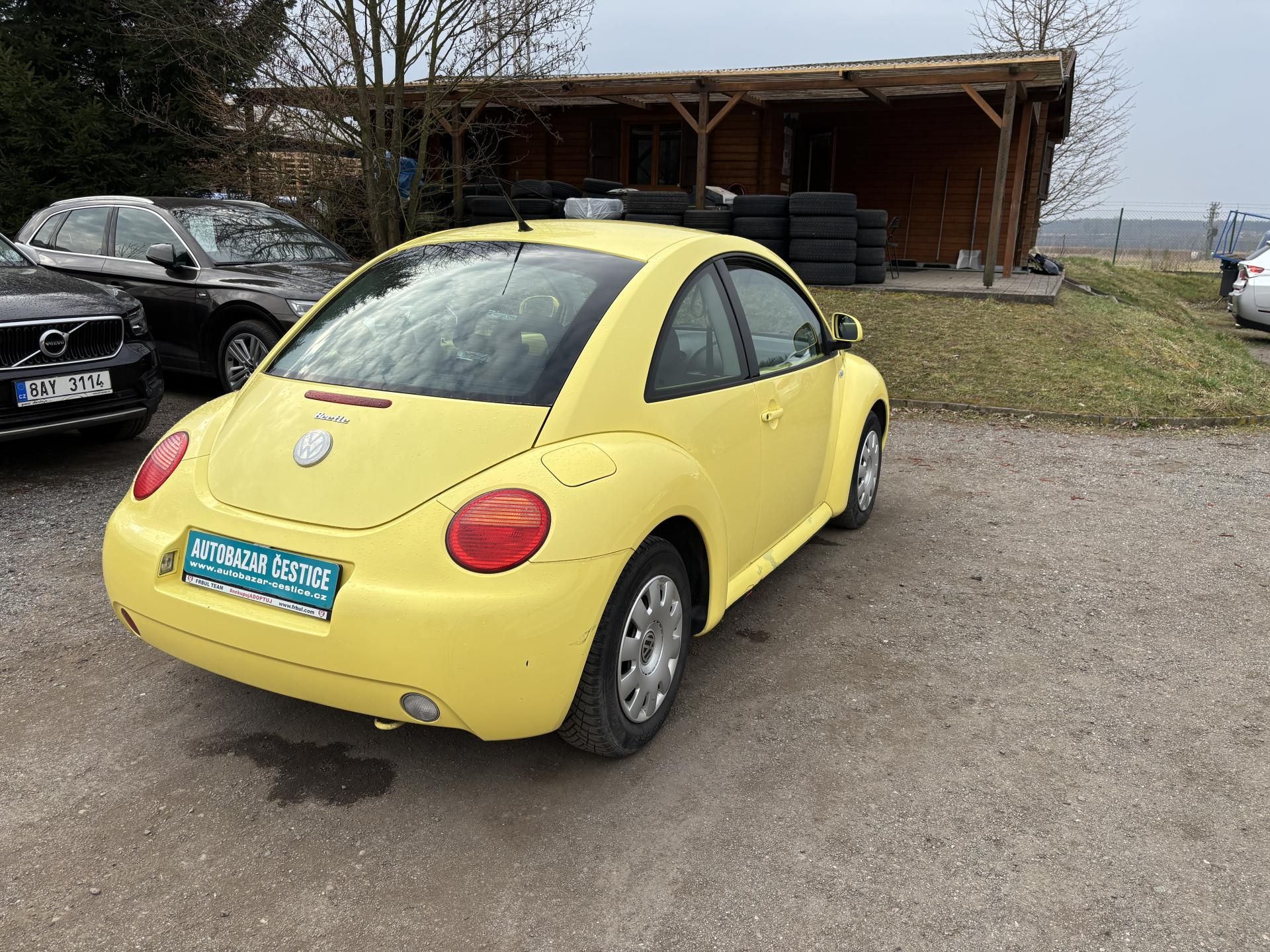 Volkswagen New Beetle, 2.0i - fotka 6