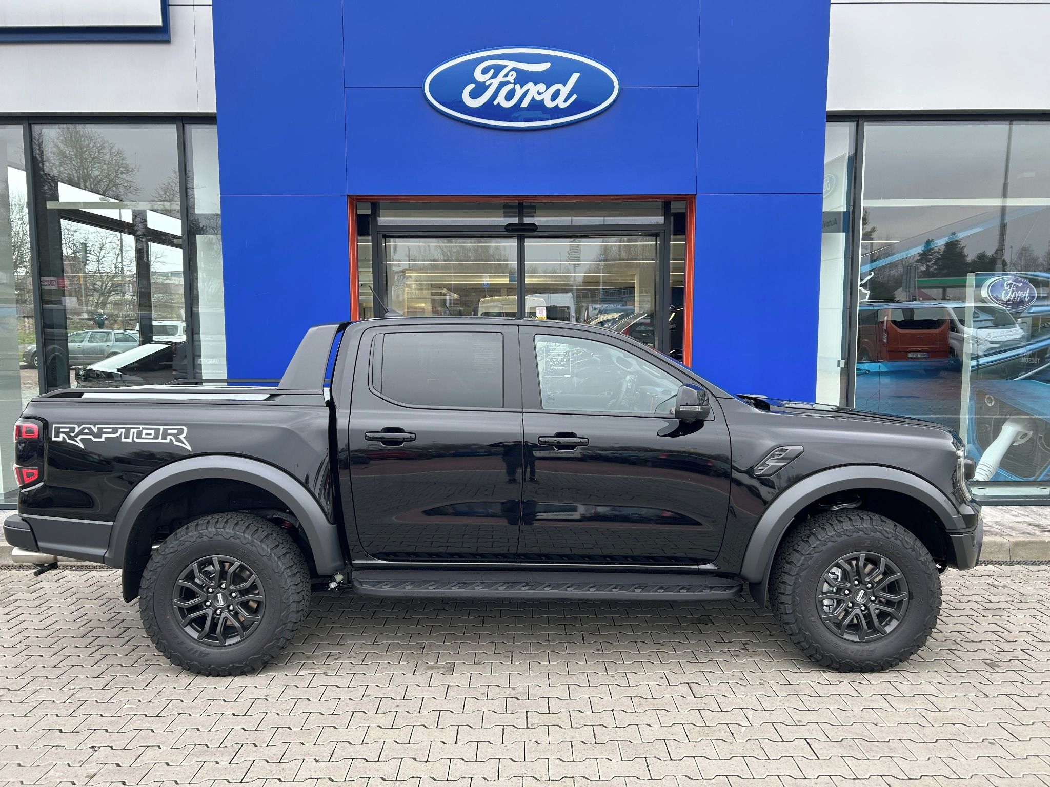 Ford Ranger, 3.0 EcoBoost V6 215kW RAPTOR - fotka 5