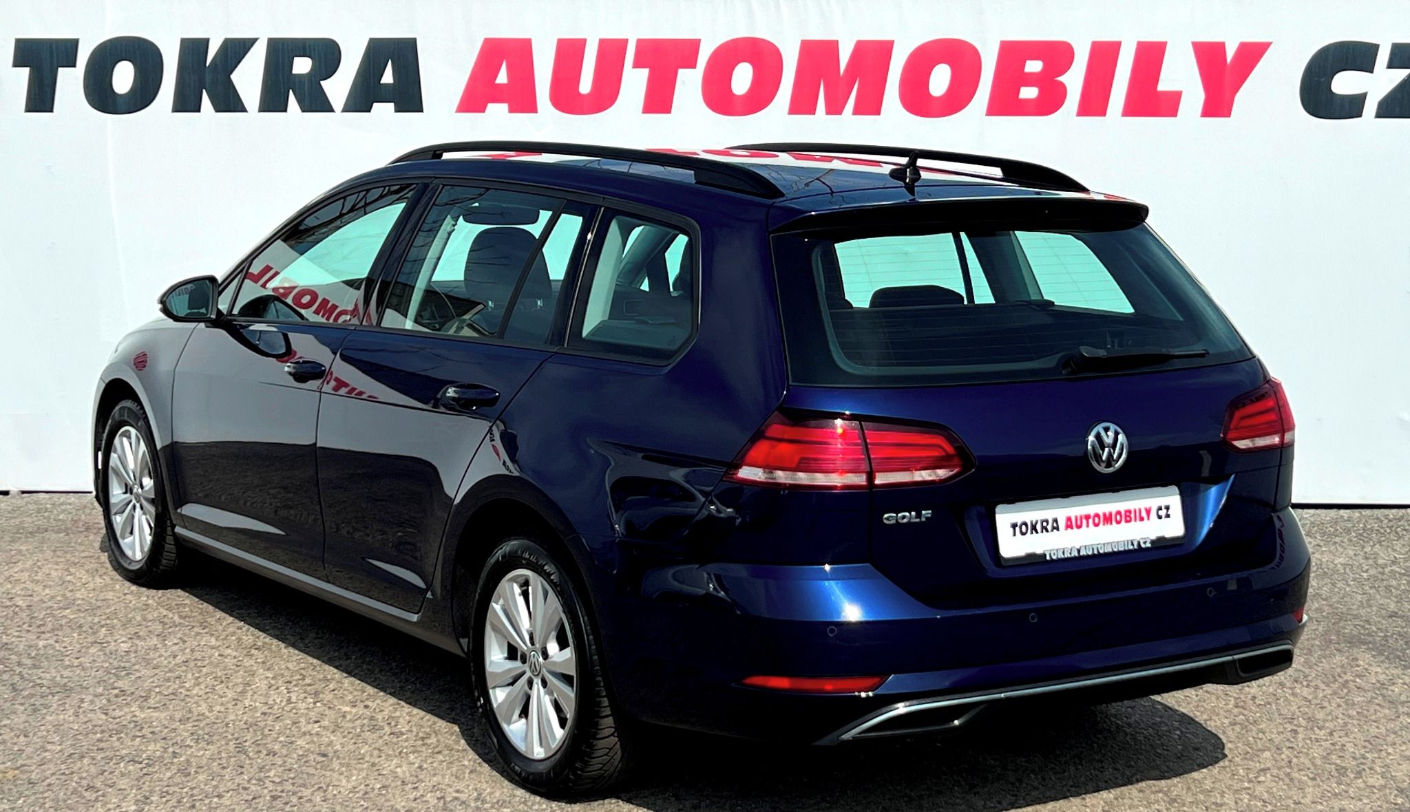 Volkswagen Golf, 1.6TDI Navigace ACC Kamera DPH - fotka 6