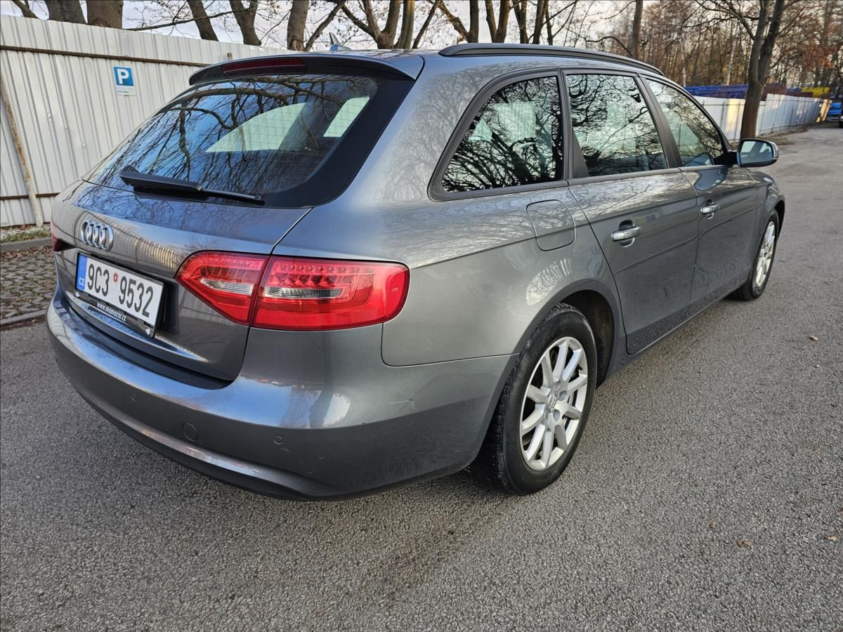 Audi A4, 2,0 TDI 110kW AUTOMAT DIGI.KLI - fotka 6
