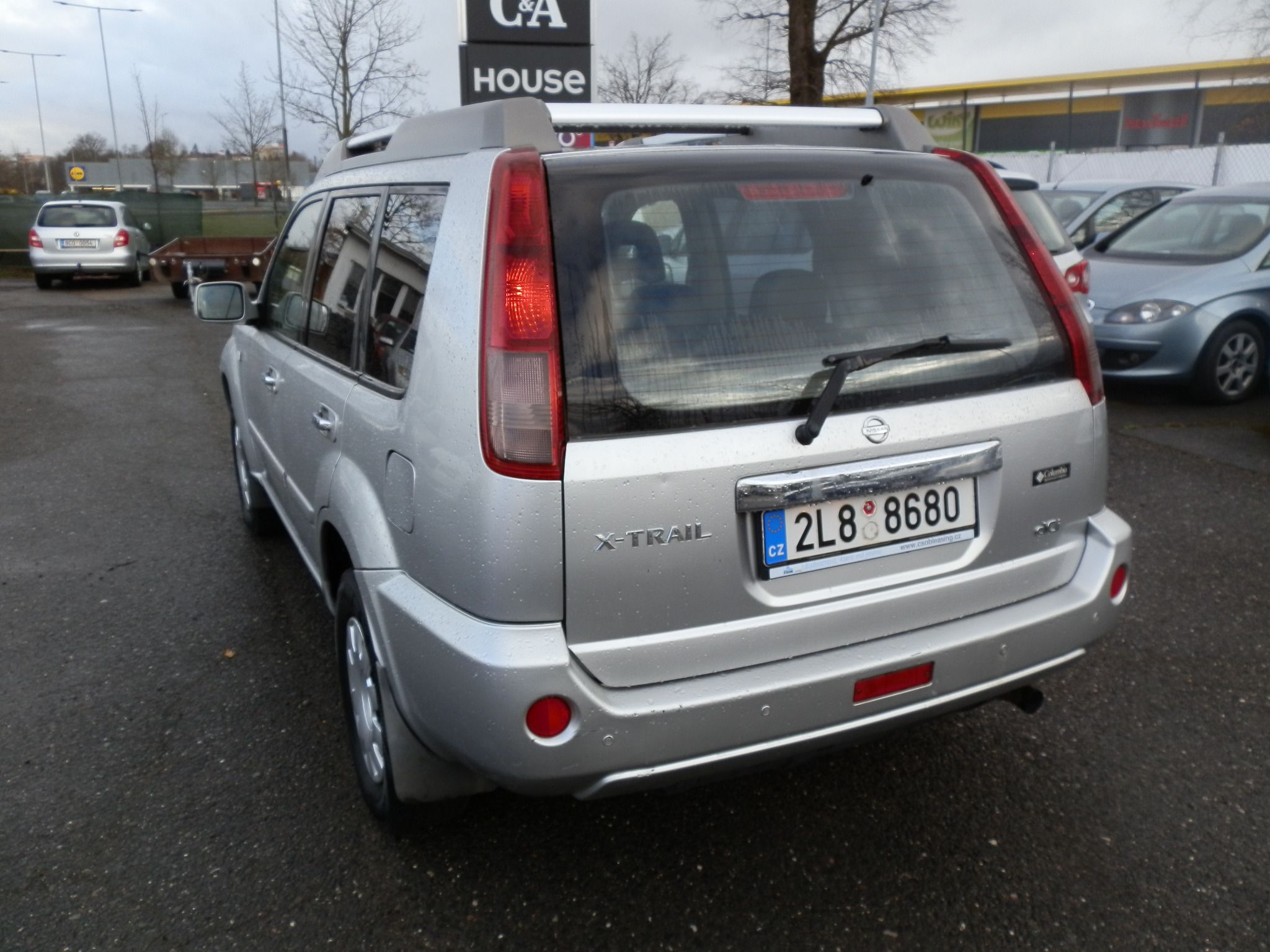 Nissan X-Trail, 2,2 dCi - fotka 4