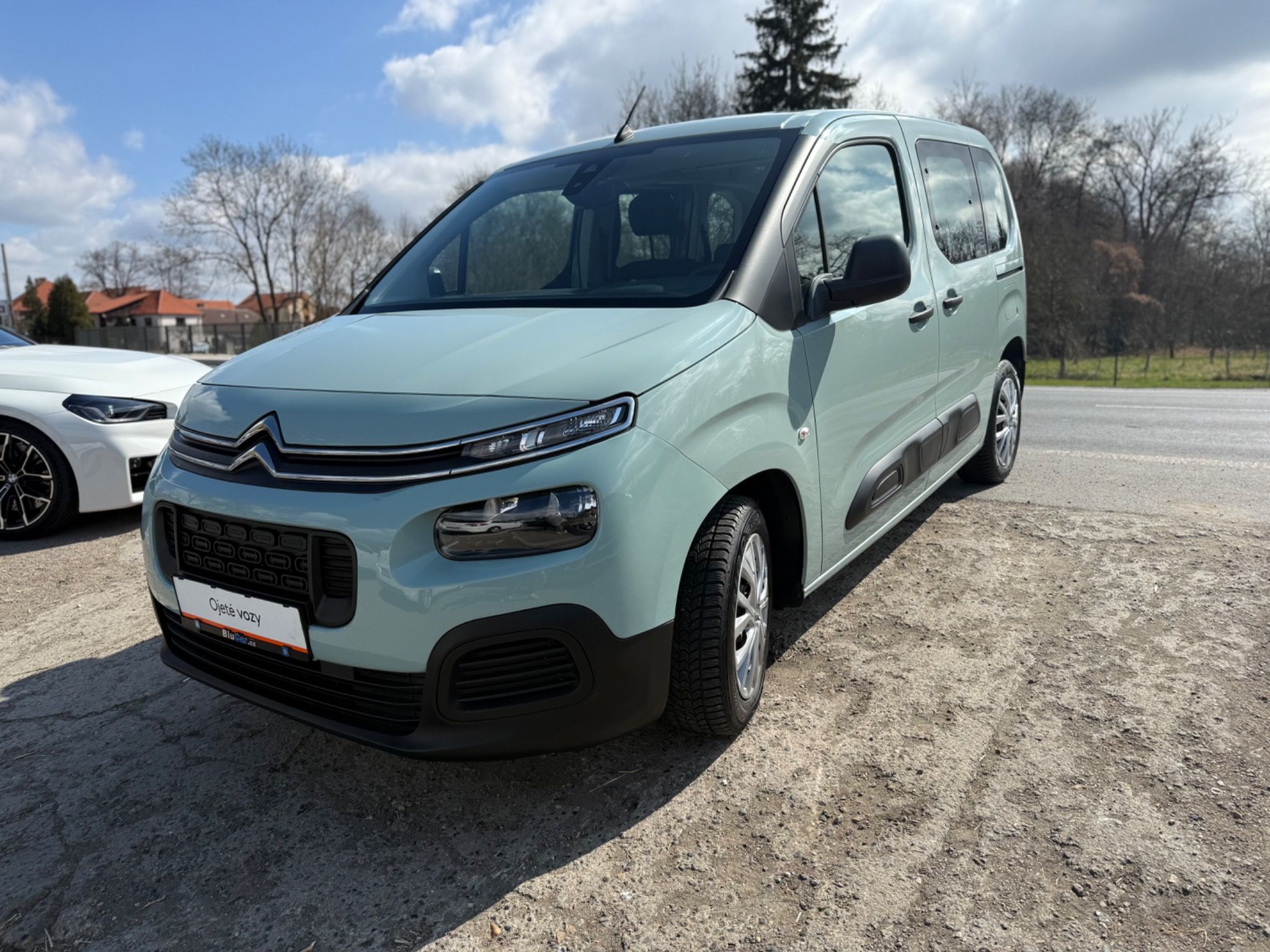 Citroën Berlingo, 1.2 PT 110k Live ČR dvoukřídl.