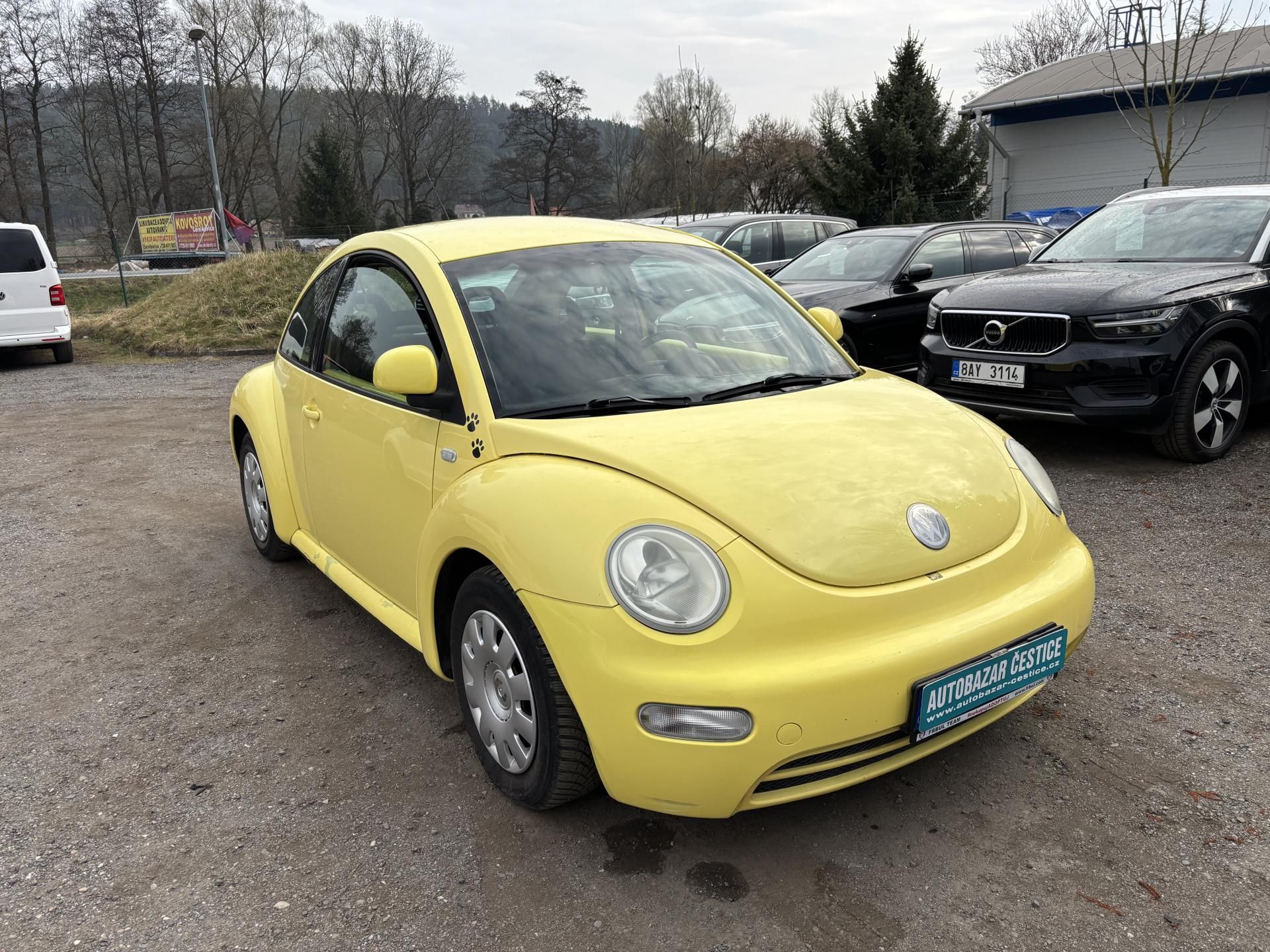 Volkswagen New Beetle, 2.0i - fotka 4